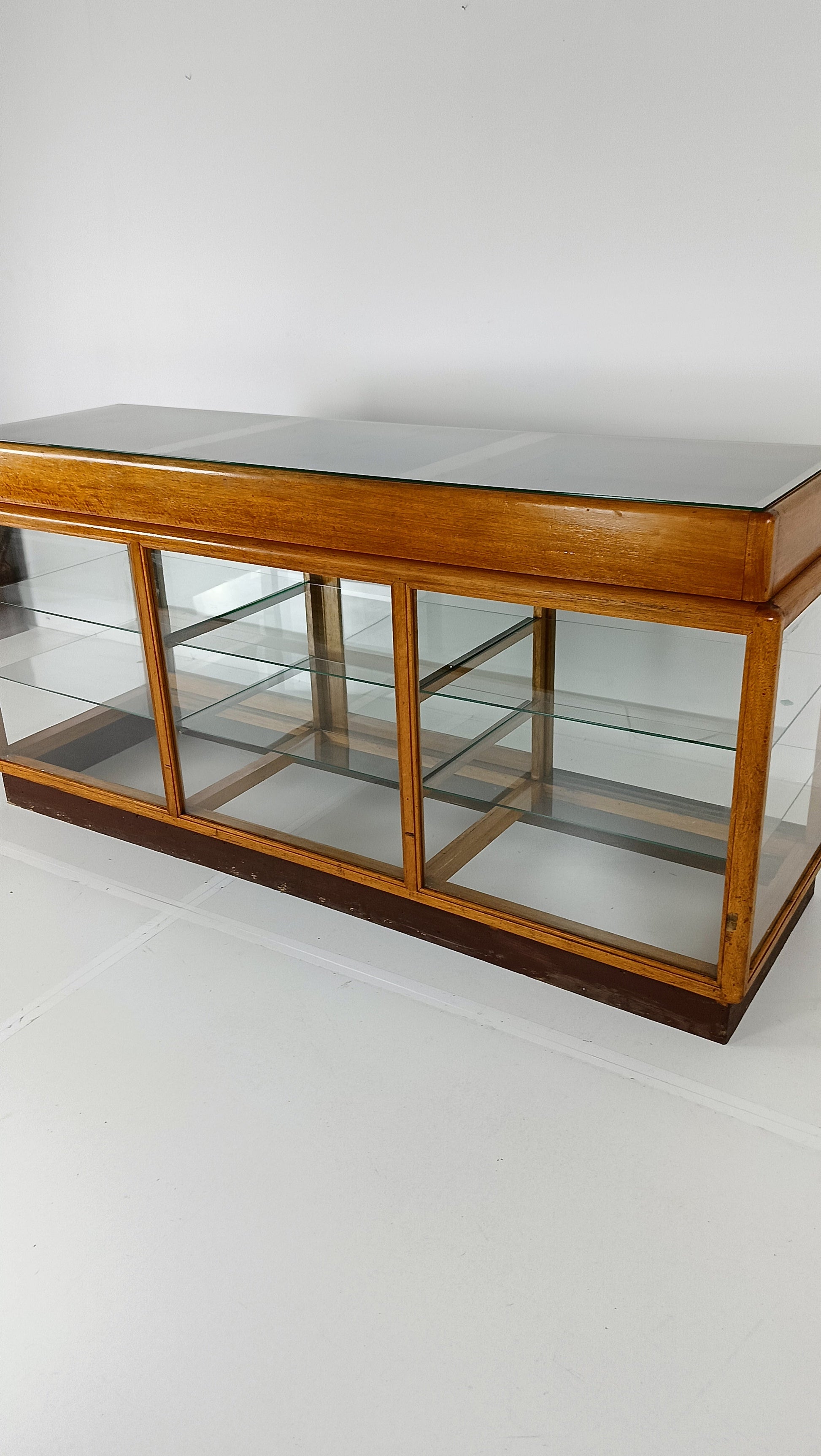 Elegant Antique Store Display With Glass Shelves Elegant Antique Store Display With Glass Shelves