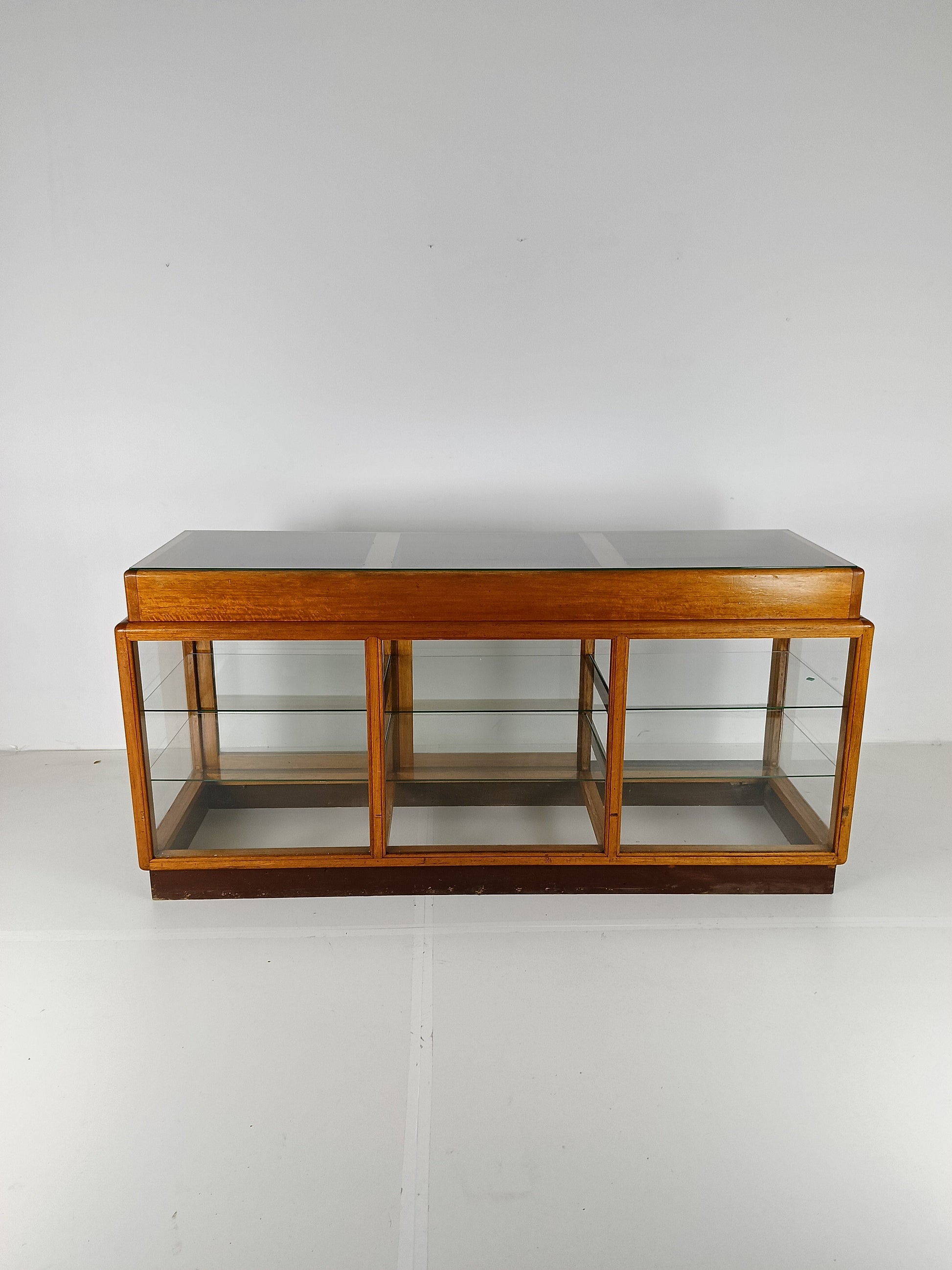 Elegant Antique Store Display With Glass Shelves Elegant Antique Store Display With Glass Shelves