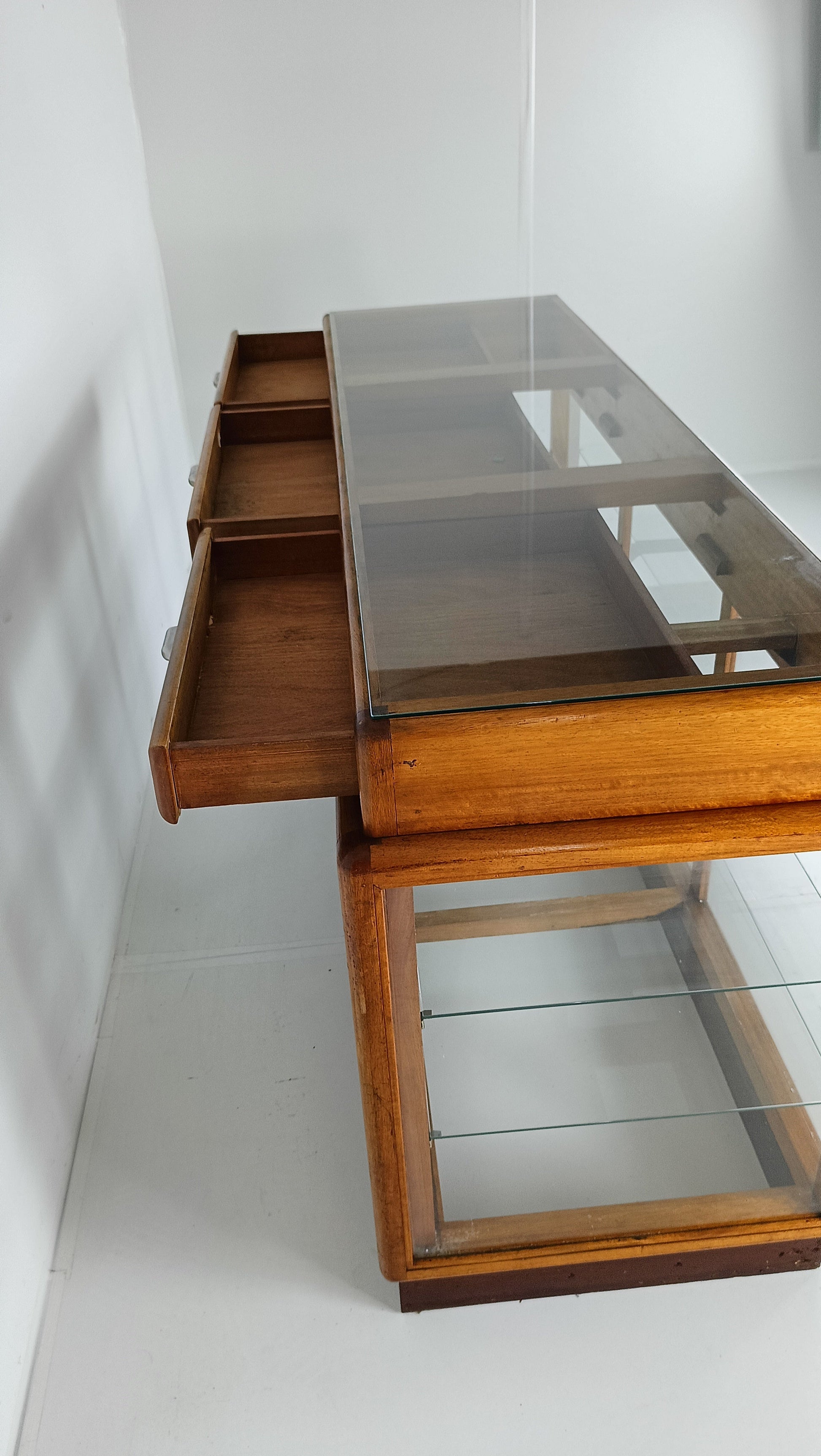 Elegant Antique Store Display With Glass Shelves Elegant Antique Store Display With Glass Shelves