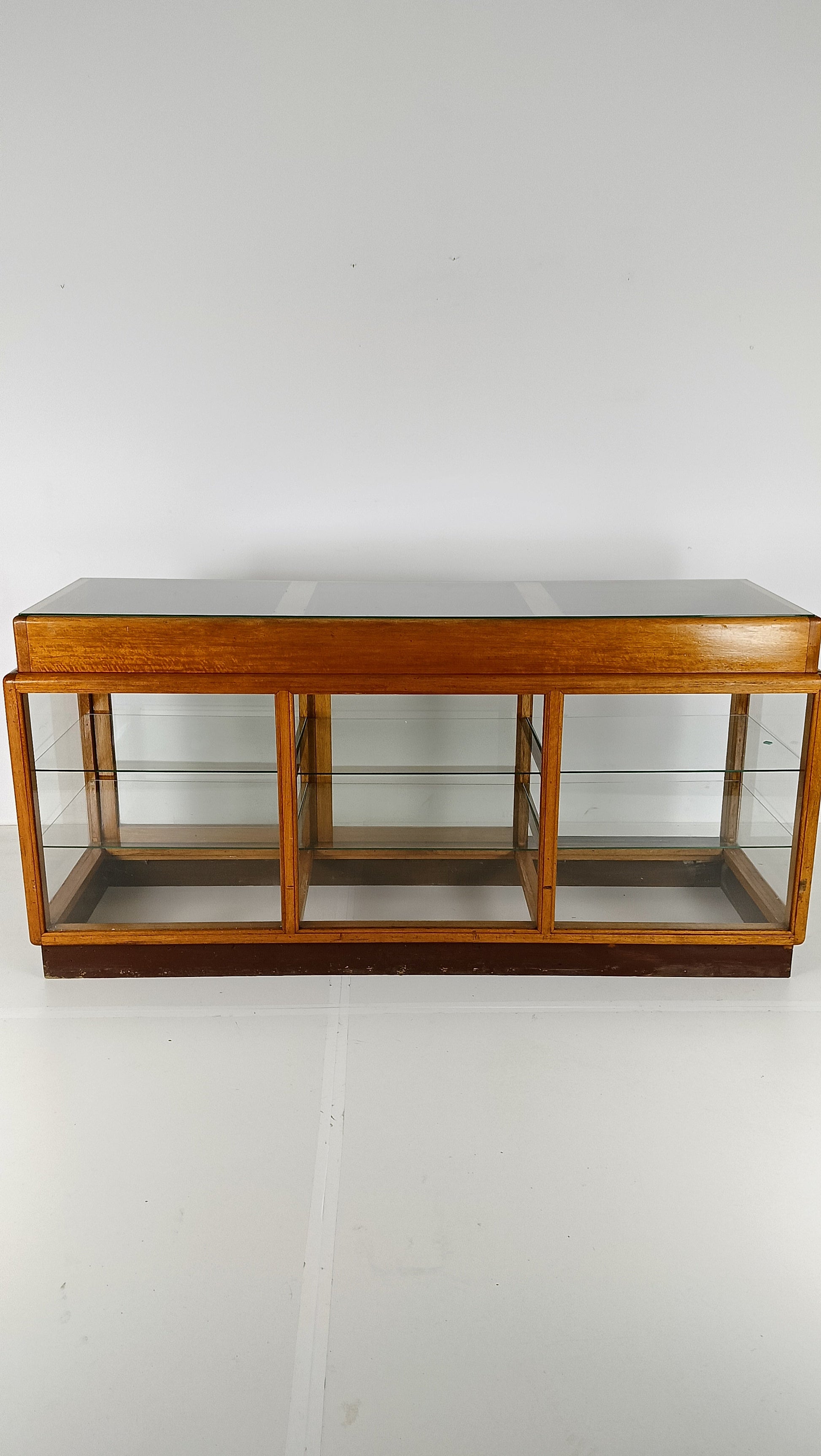 Elegant Antique Store Display With Glass Shelves Elegant Antique Store Display With Glass Shelves