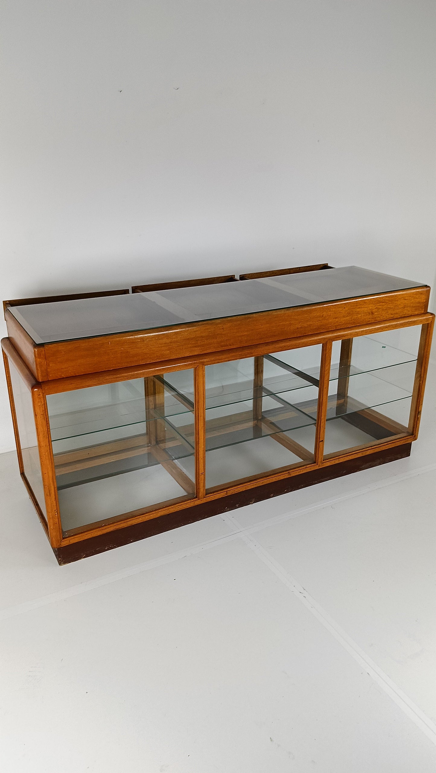 Elegant Antique Store Display With Glass Shelves Elegant Antique Store Display With Glass Shelves