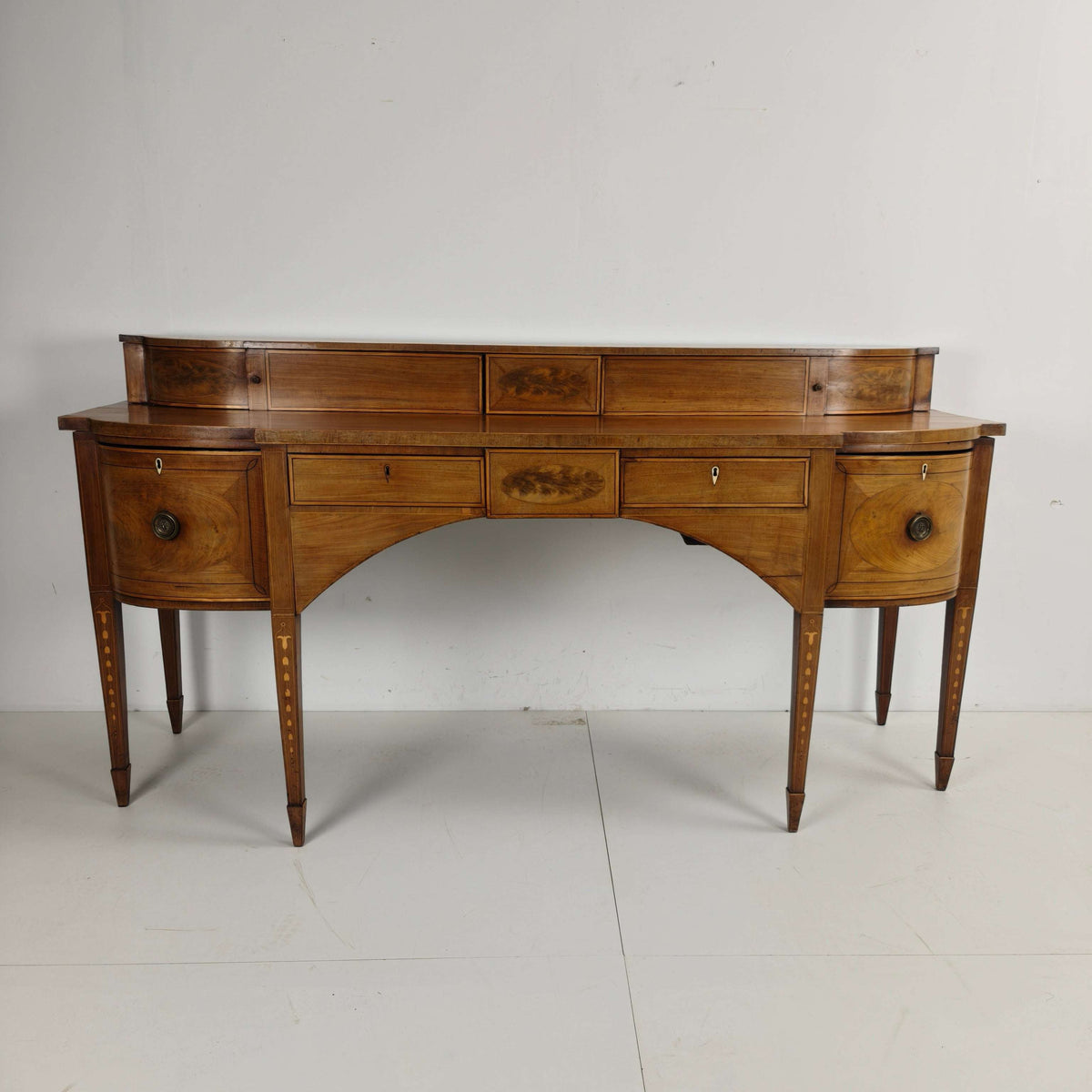 English Georgian Revival Sideboard – 19th early Century English Georgian Revival Sideboard – 19th early Century