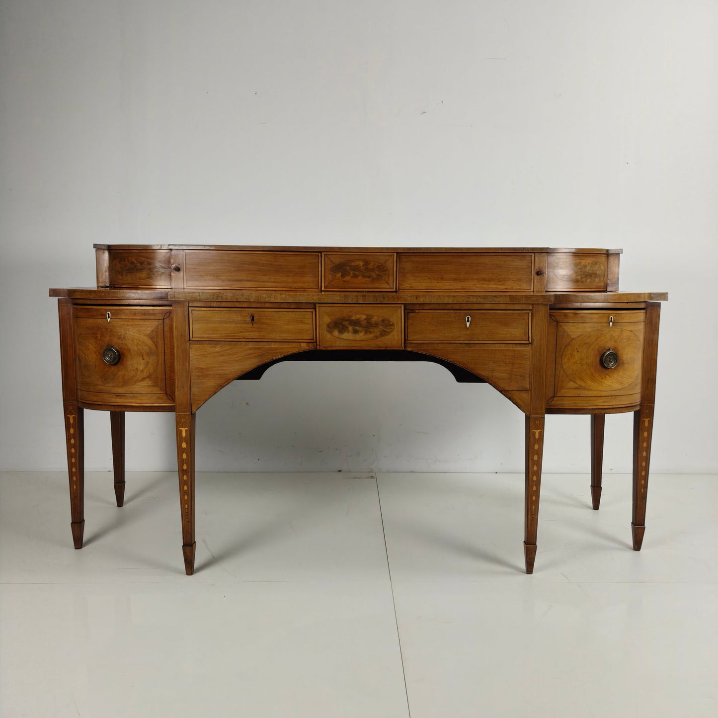 English Georgian Revival Sideboard – 19th early Century English Georgian Revival Sideboard – 19th early Century
