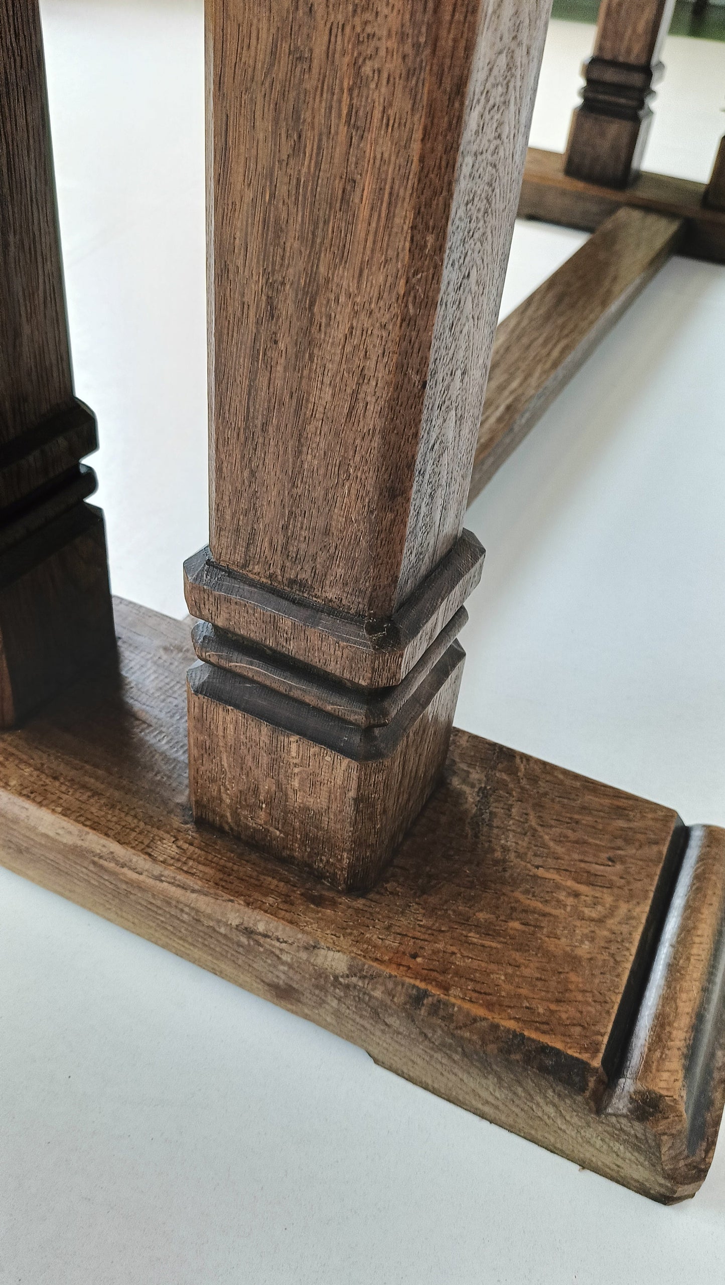 Excellent Oak Monastary Table Excellent Oak Monastary Table