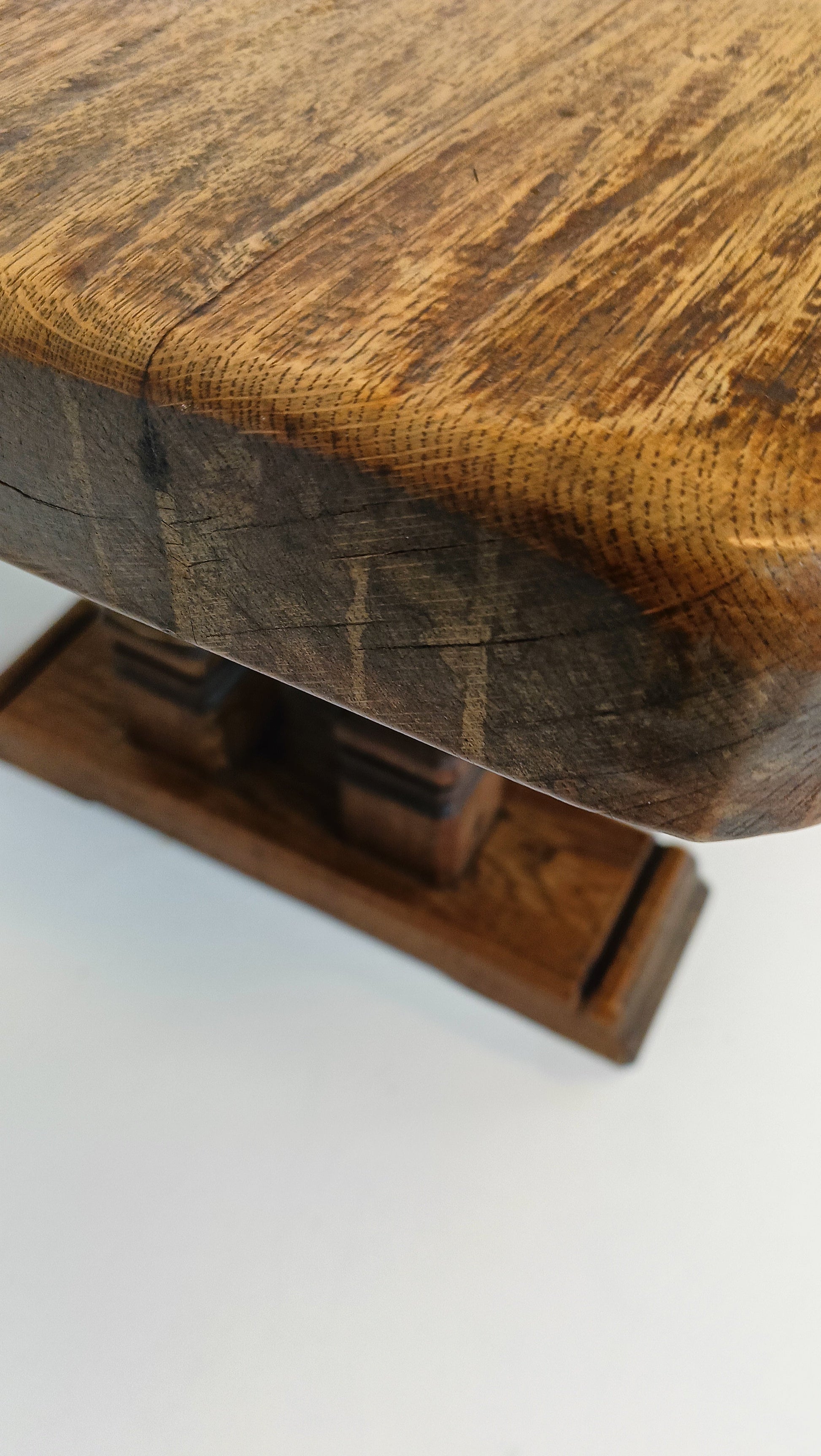 Excellent Oak Monastary Table Excellent Oak Monastary Table