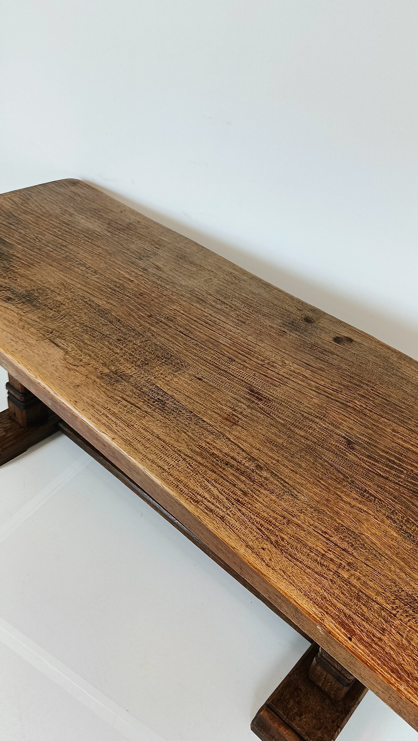 Excellent Oak Monastary Table Excellent Oak Monastary Table