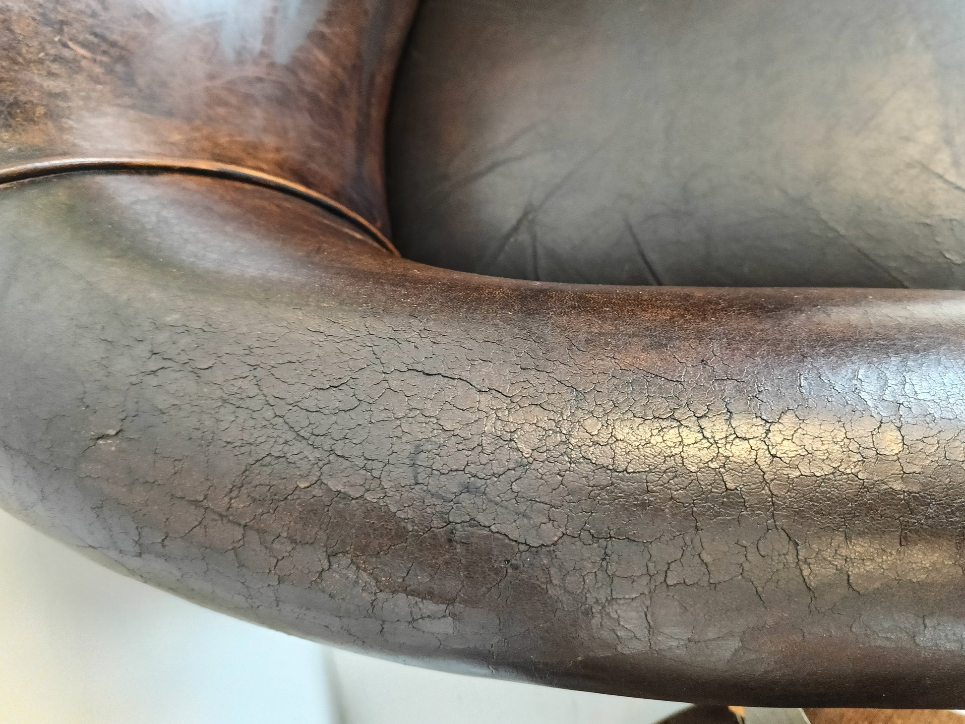 Excellent Set Of Sheep Leather Chairs Excellent Set Of Sheep Leather Chairs