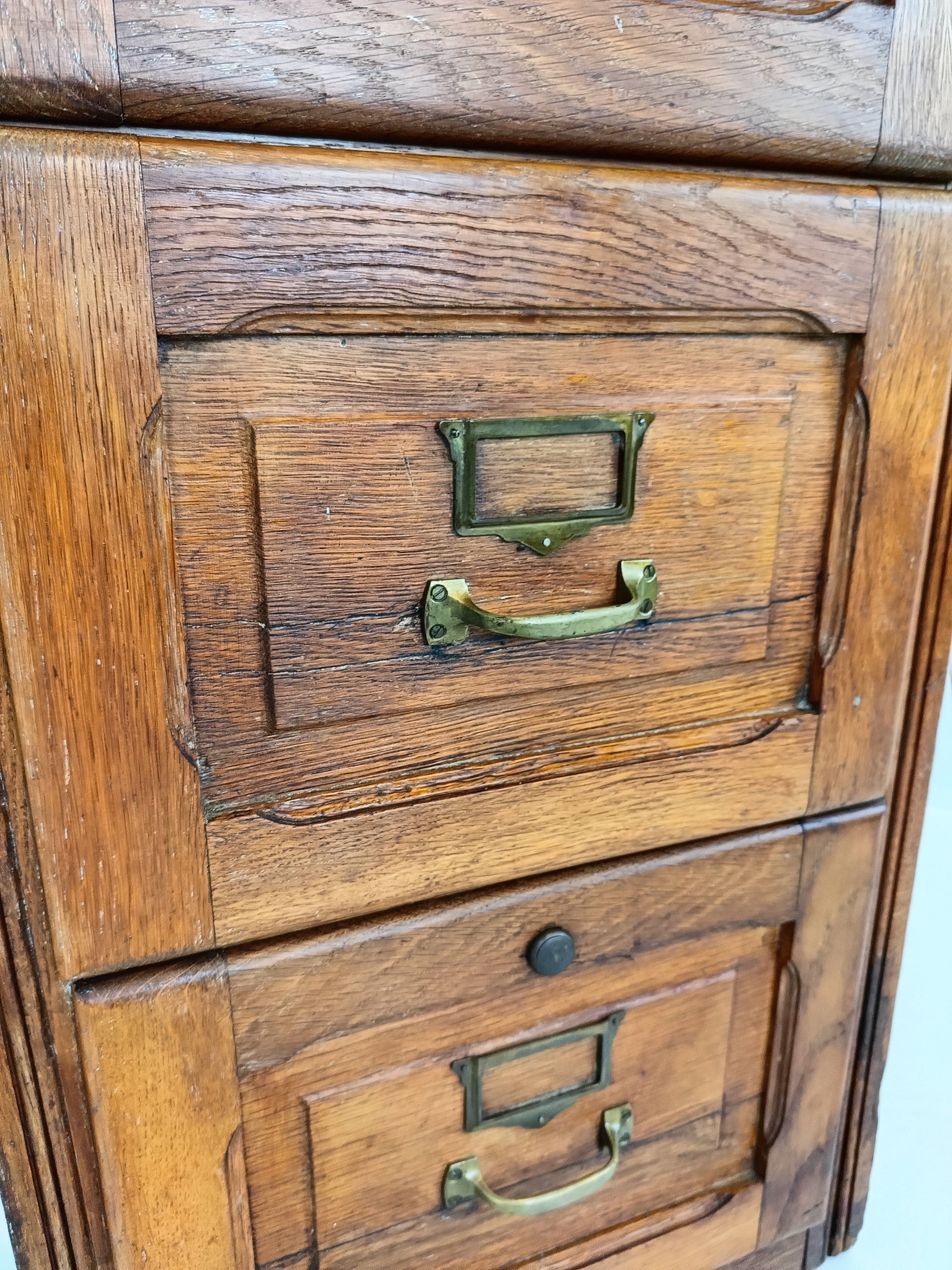 Exclusive Antique Filling Cabinet In Oak Wood Exclusive Antique Filling Cabinet In Oak Wood