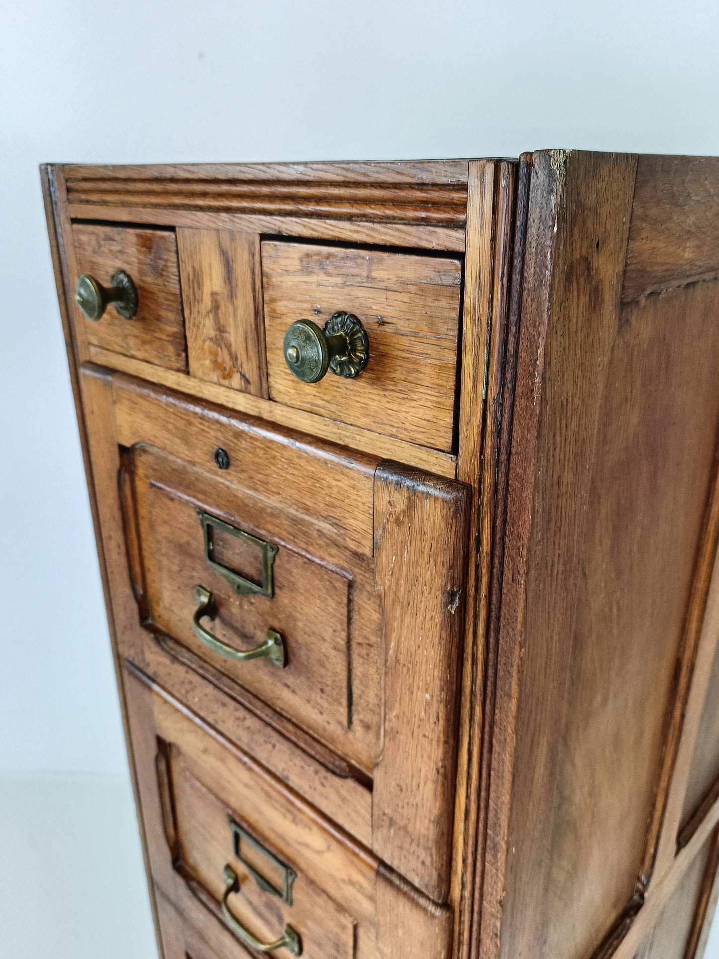 Exclusive Antique Filling Cabinet In Oak Wood Exclusive Antique Filling Cabinet In Oak Wood