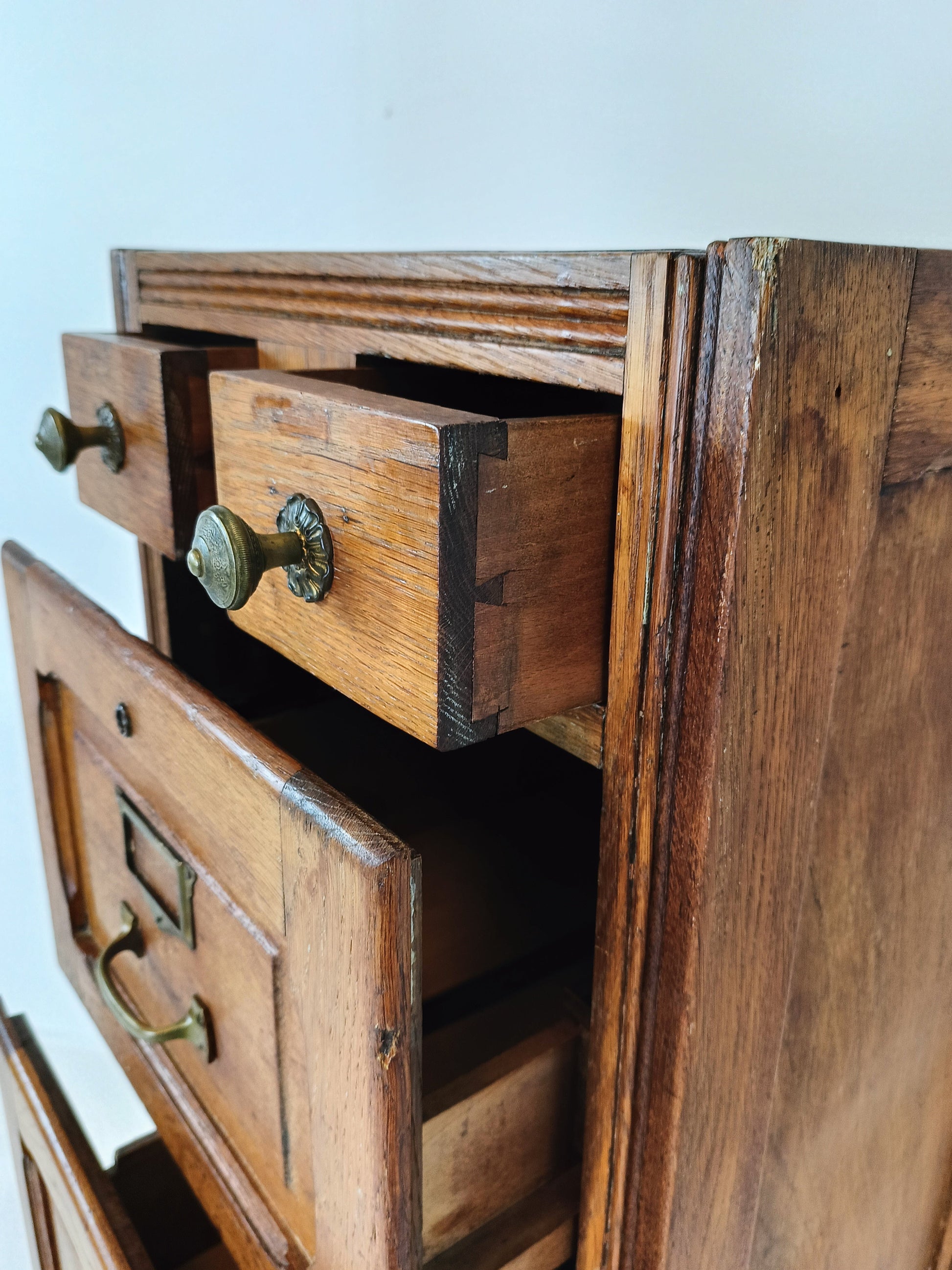 Exclusive Antique Filling Cabinet In Oak Wood Exclusive Antique Filling Cabinet In Oak Wood
