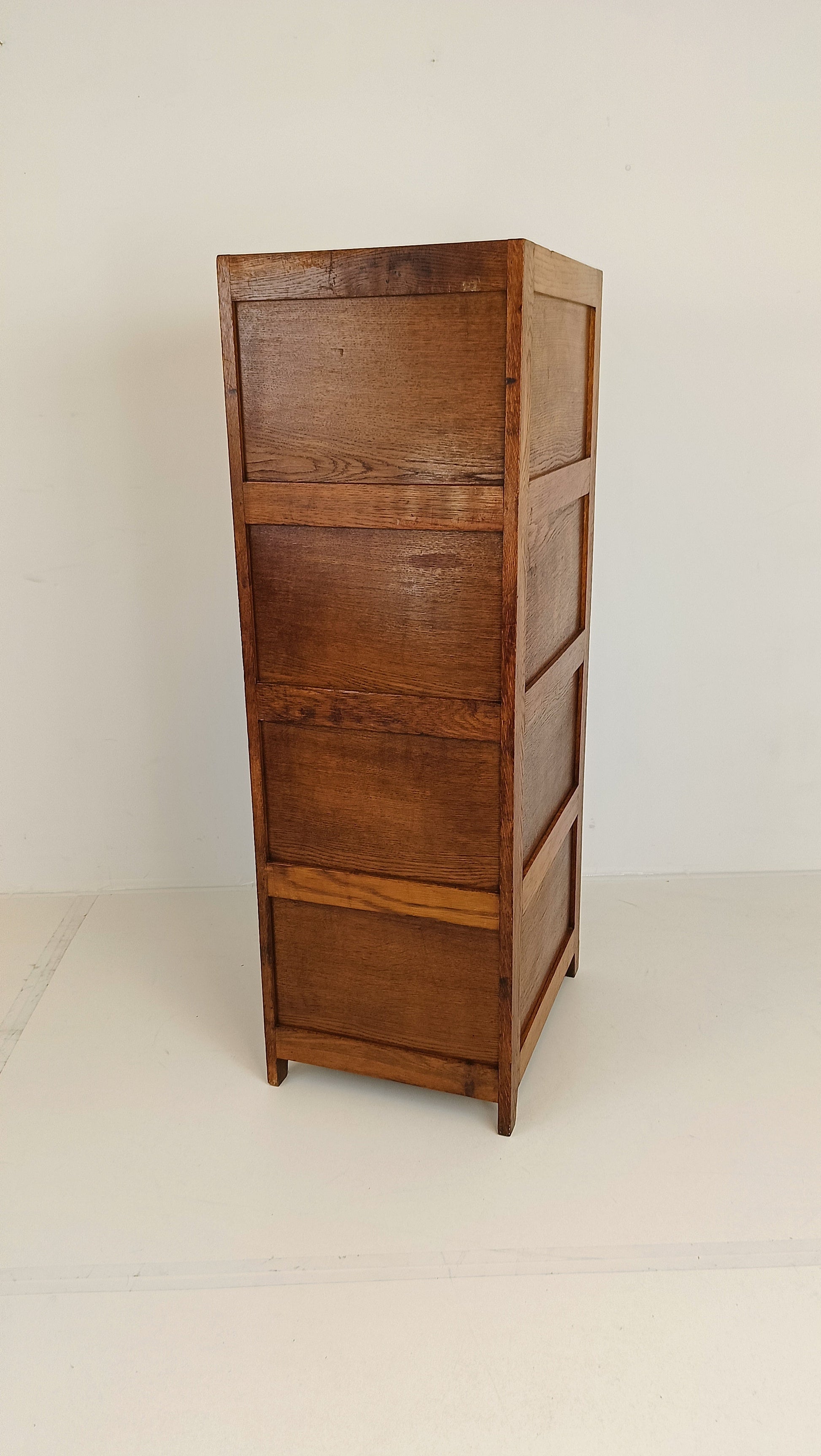 Exclusive Antique Filling Cabinet In Oak Wood Tiele & Schouten Leiden Exclusive Antique Filling Cabinet In Oak Wood Tiele & Schouten Leiden
