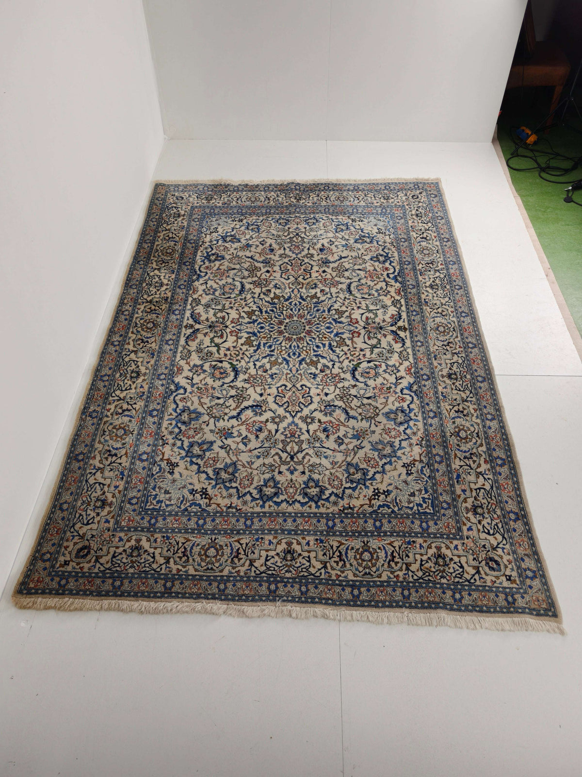 Exquisite Hand-Knotted Persian Nain Rug Exquisite Hand-Knotted Persian Nain Rug