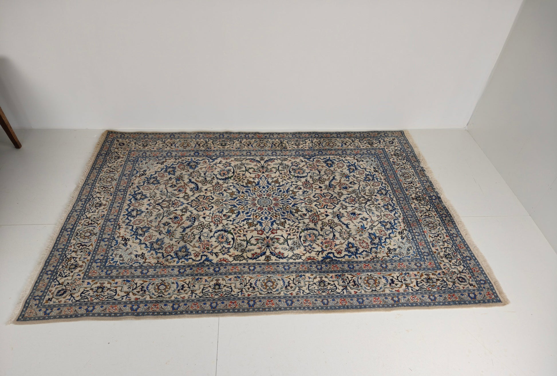 Exquisite Hand-Knotted Persian Nain Rug Exquisite Hand-Knotted Persian Nain Rug