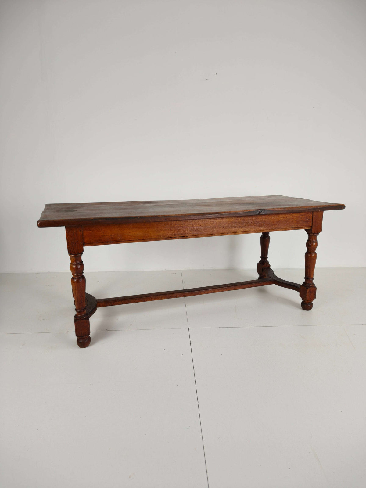 French Antique Oak Farmhouse Table – 20th Century French Antique Oak Farmhouse Table – 20th Century