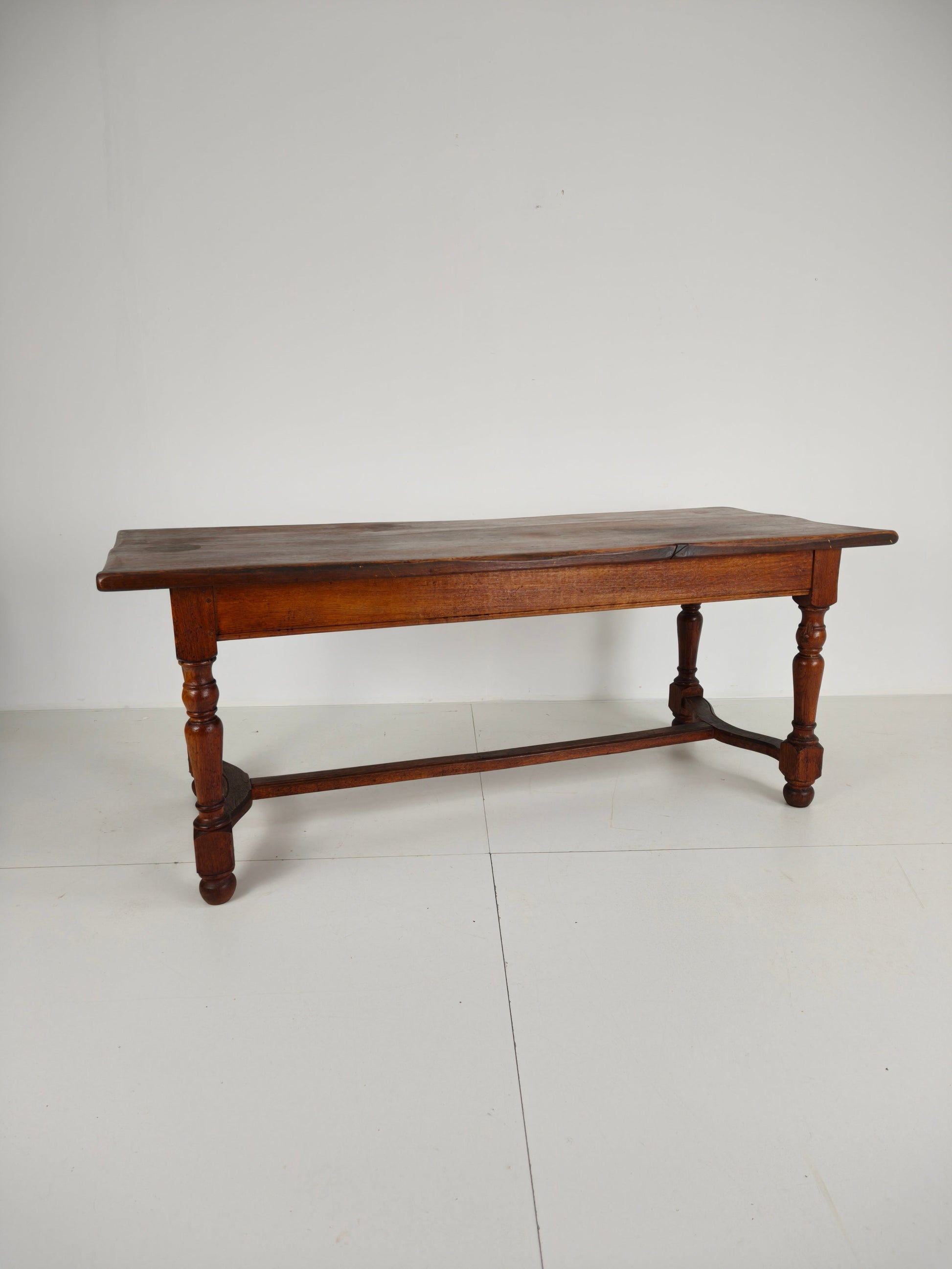 French Antique Oak Farmhouse Table – 20th Century French Antique Oak Farmhouse Table – 20th Century