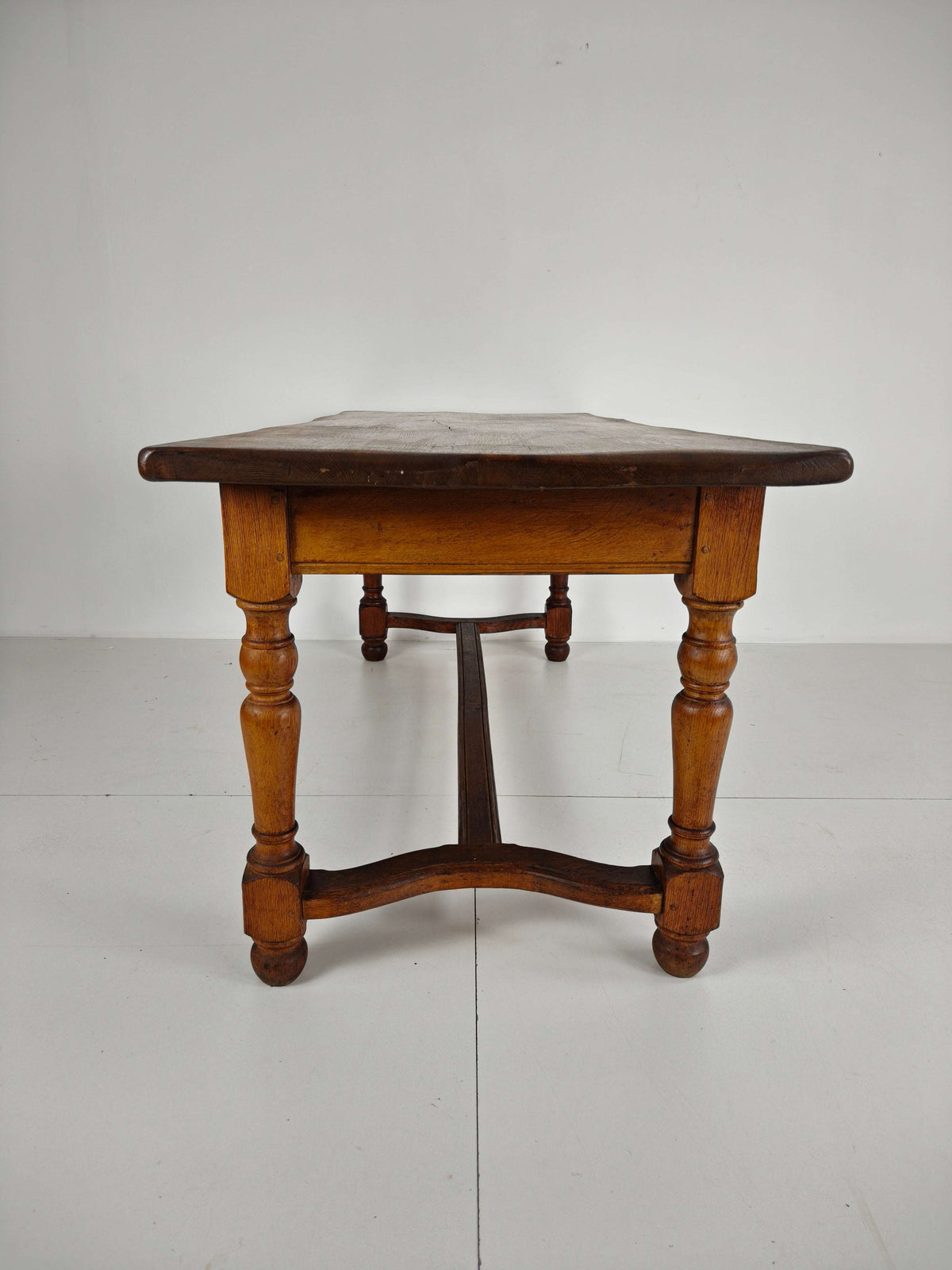 French Antique Oak Farmhouse Table – 20th Century French Antique Oak Farmhouse Table – 20th Century