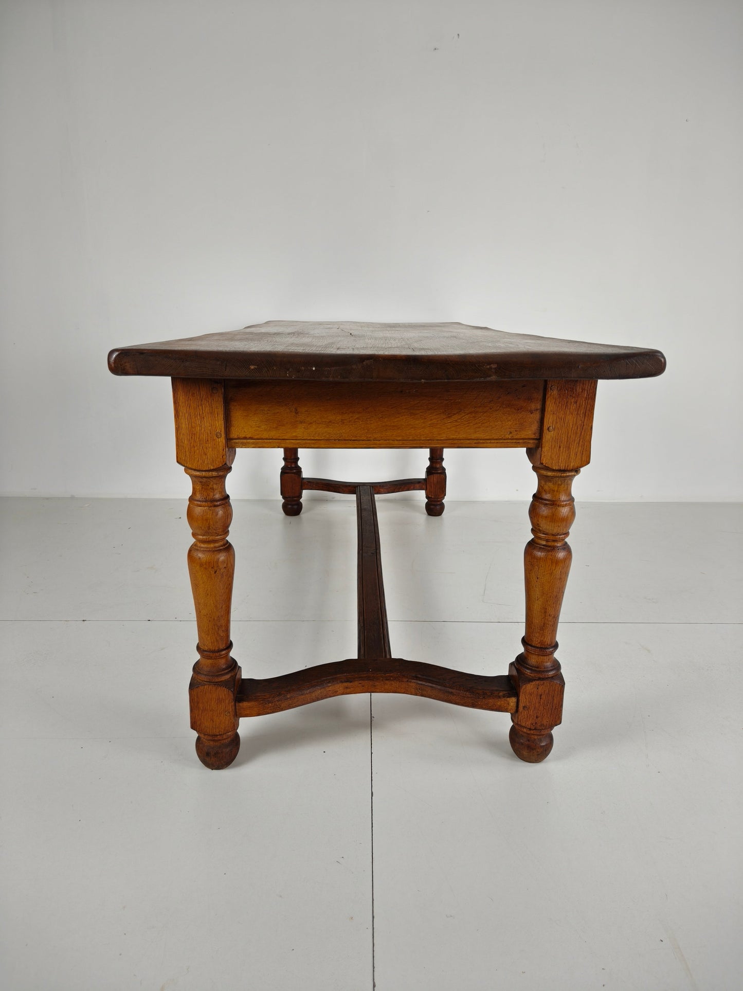 French Antique Oak Farmhouse Table – 20th Century French Antique Oak Farmhouse Table – 20th Century