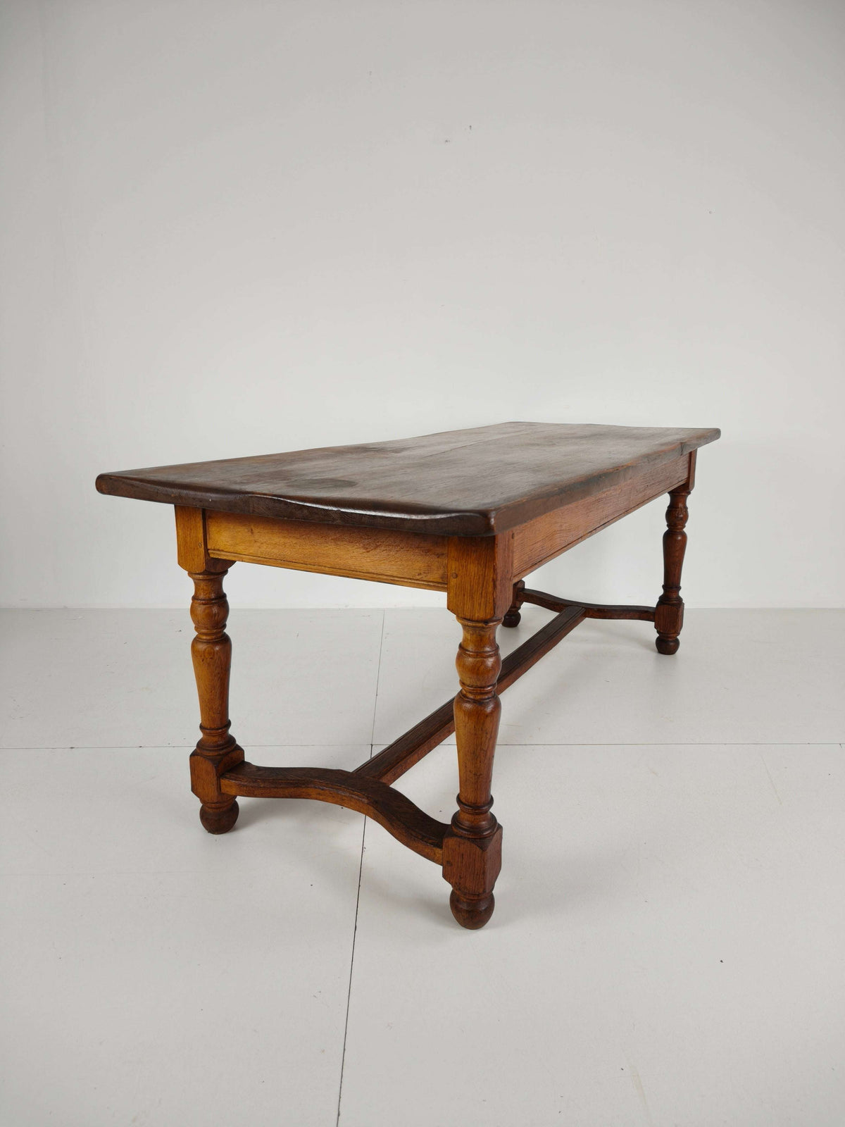 French Antique Oak Farmhouse Table – 20th Century French Antique Oak Farmhouse Table – 20th Century