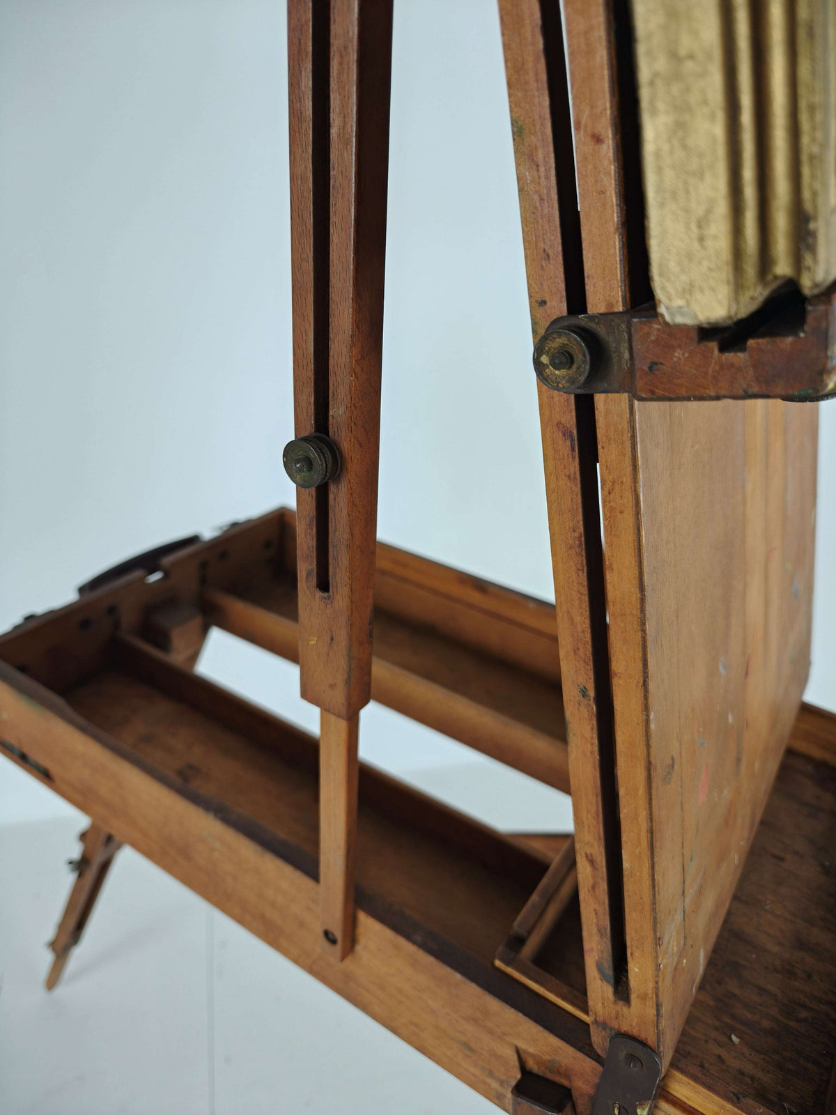 French Metamorphic Traveling Painter’s Box Easel – Grumbacher – BREV. S.G.D.G. French Metamorphic Traveling Painter’s Box Easel – Grumbacher – BREV. S.G.D.G.