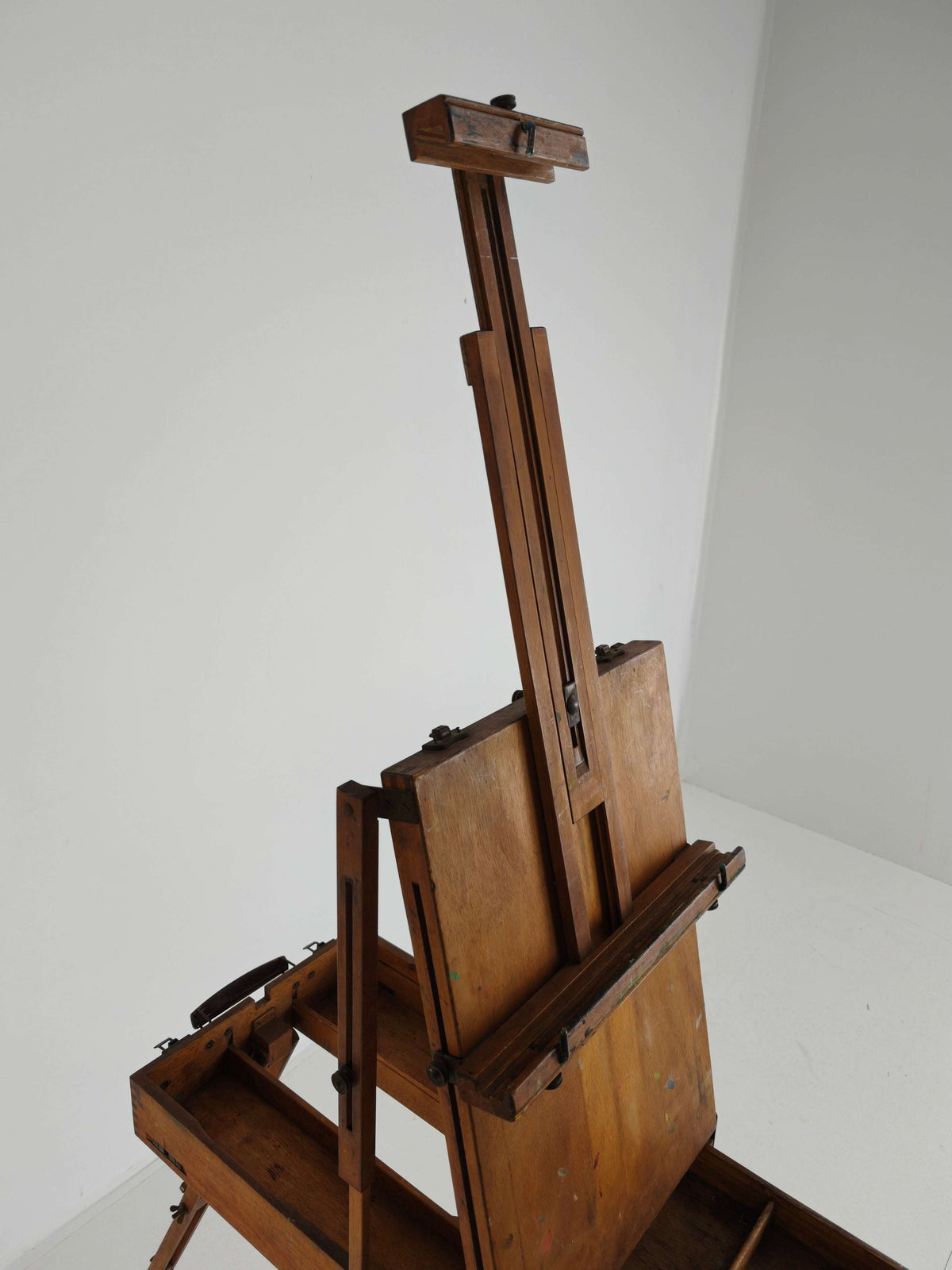 French Metamorphic Traveling Painter’s Box Easel – Grumbacher – BREV. S.G.D.G. French Metamorphic Traveling Painter’s Box Easel – Grumbacher – BREV. S.G.D.G.