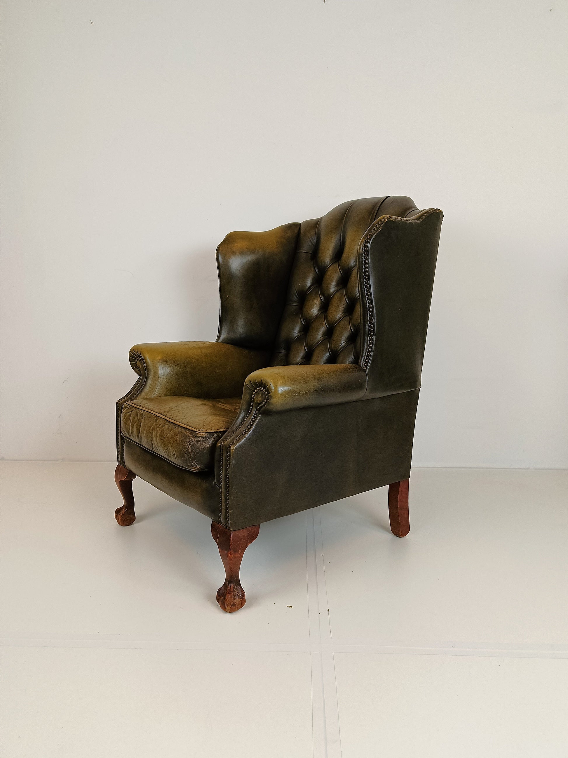 Green Chesterfield Lounge Chairs Green Chesterfield Lounge Chairs