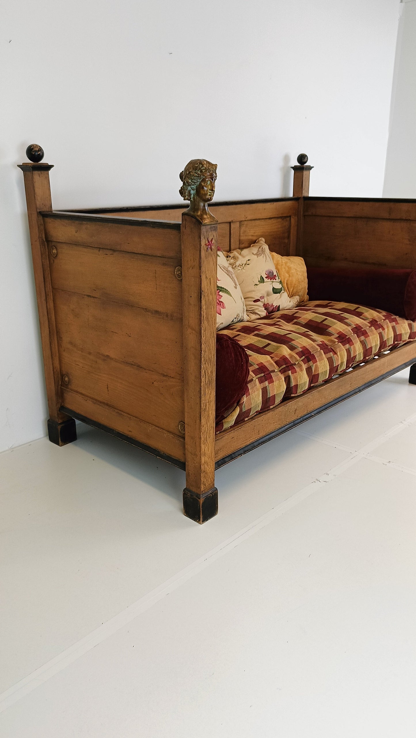 Italian Empire Style Sofa/Bed Italian Empire Style Sofa/Bed