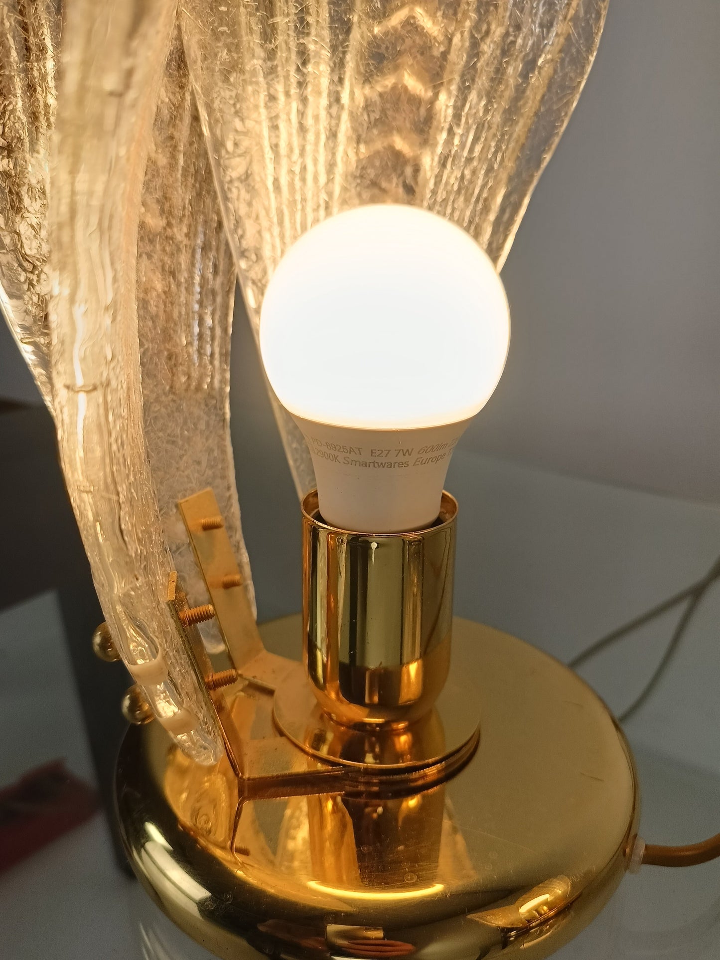 Italian Murano Glass Petali Table Lamp, 1970s Italian Murano Glass Petali Table Lamp, 1970s