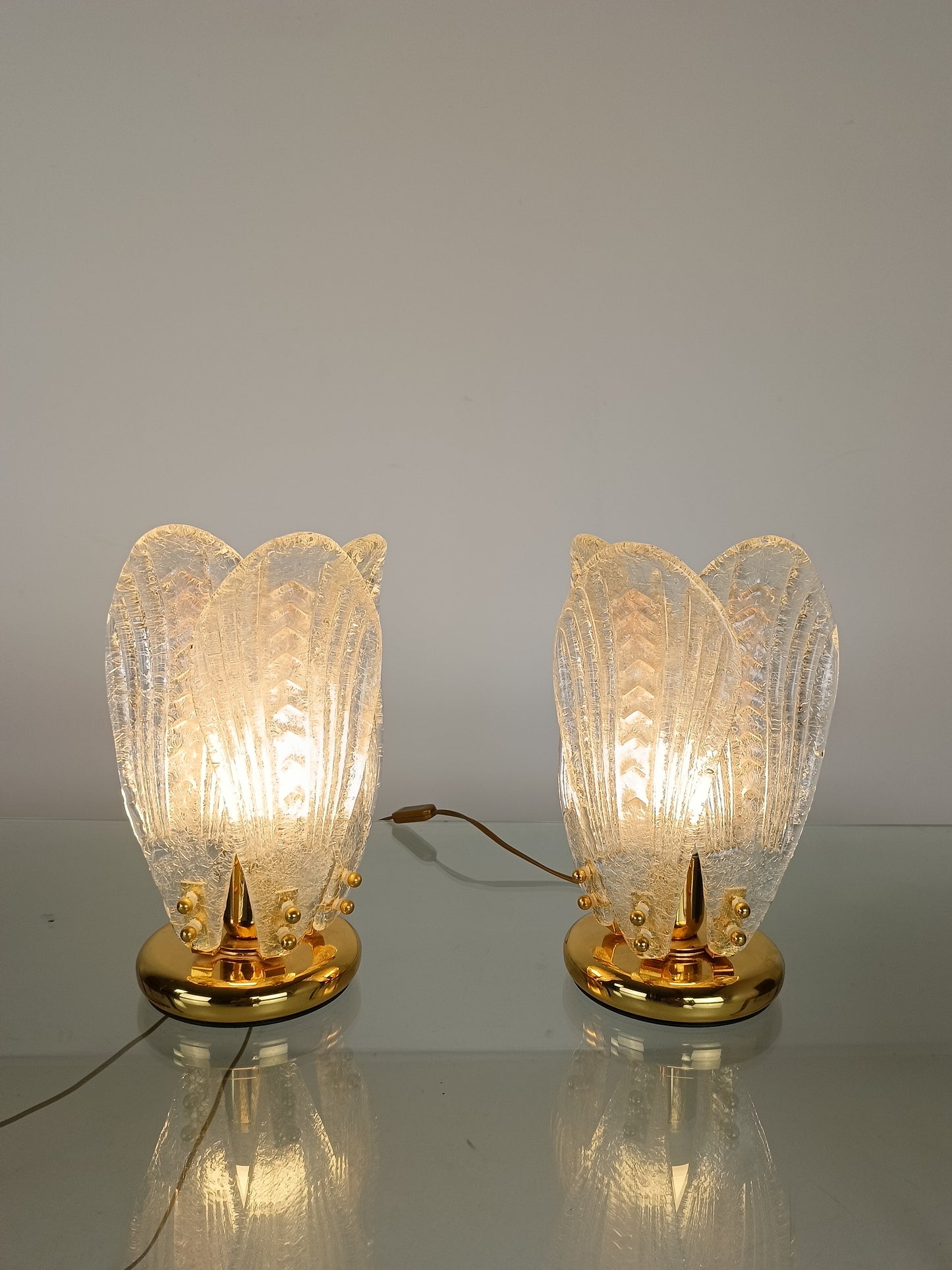 Italian Murano Glass Petali Table Lamp, 1970s Italian Murano Glass Petali Table Lamp, 1970s