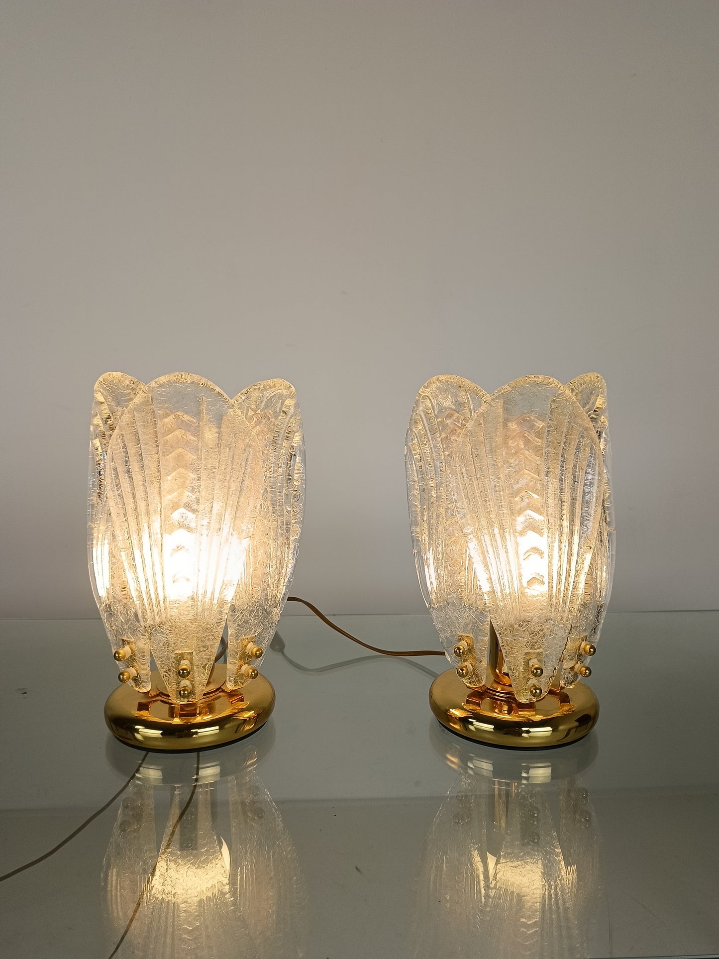 Italian Murano Glass Petali Table Lamp, 1970s Italian Murano Glass Petali Table Lamp, 1970s
