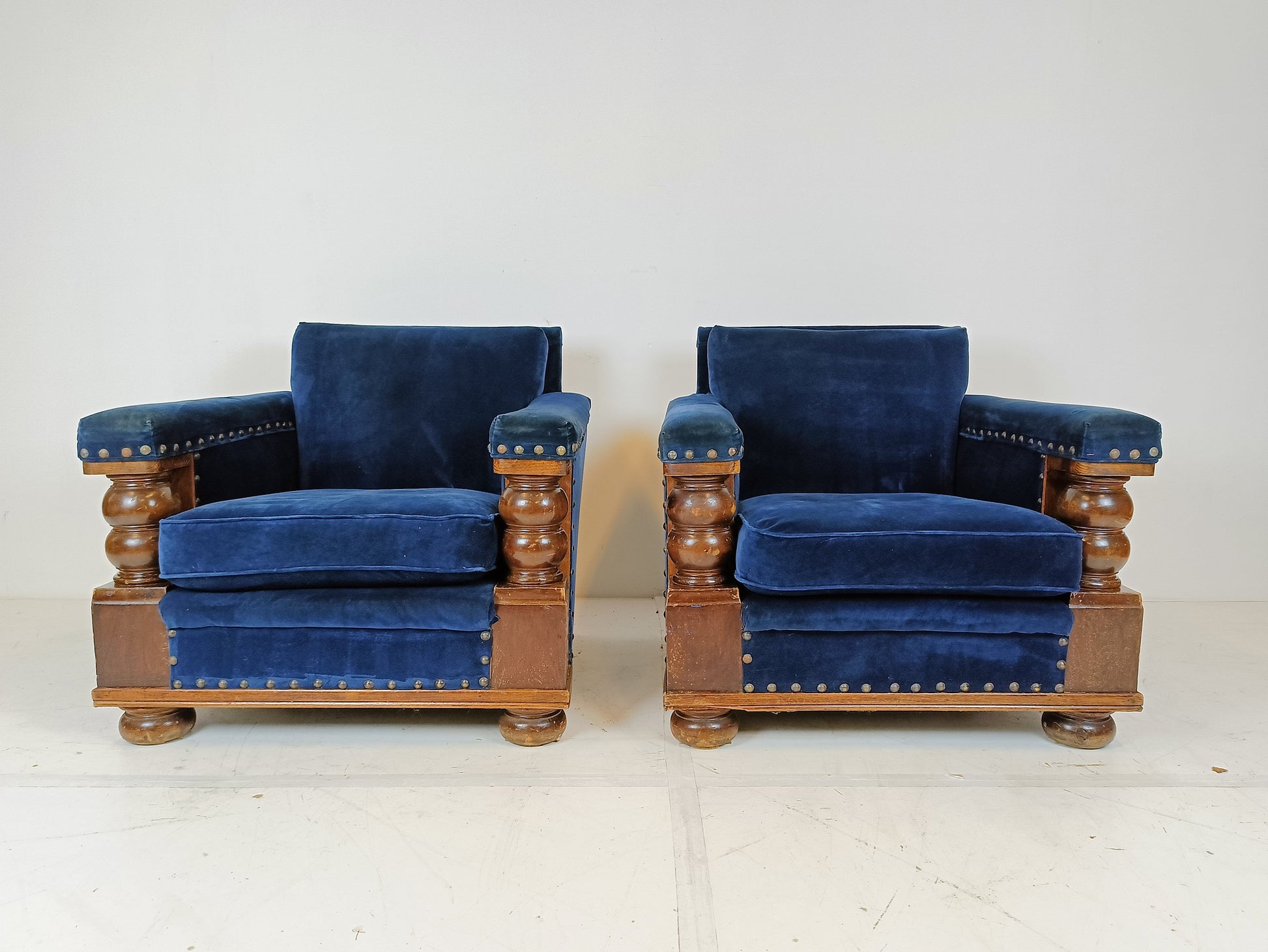 Kingsize Kobalt Blue Armchairs Kingsize Kobalt Blue Armchairs