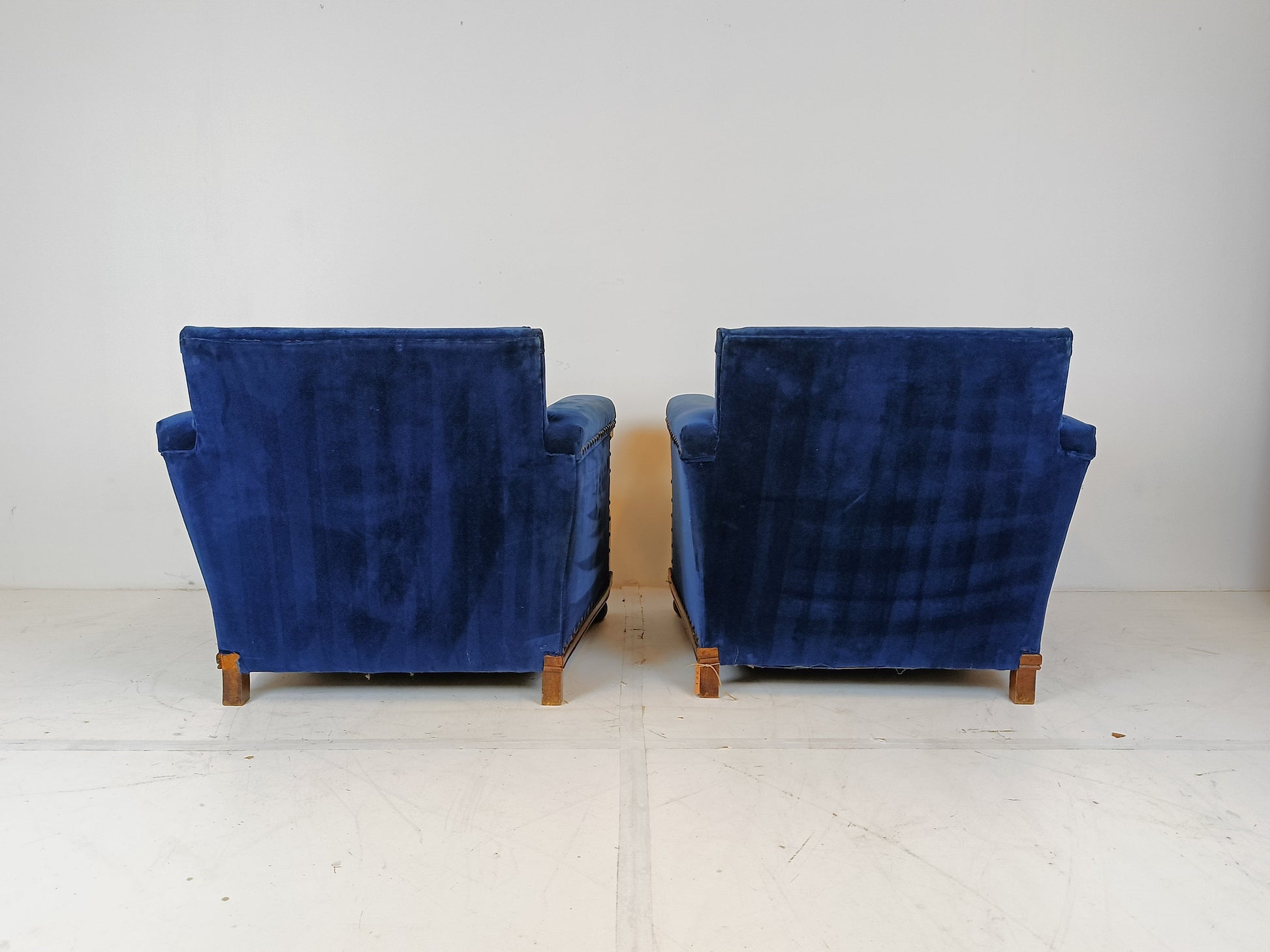 Kingsize Kobalt Blue Armchairs Kingsize Kobalt Blue Armchairs
