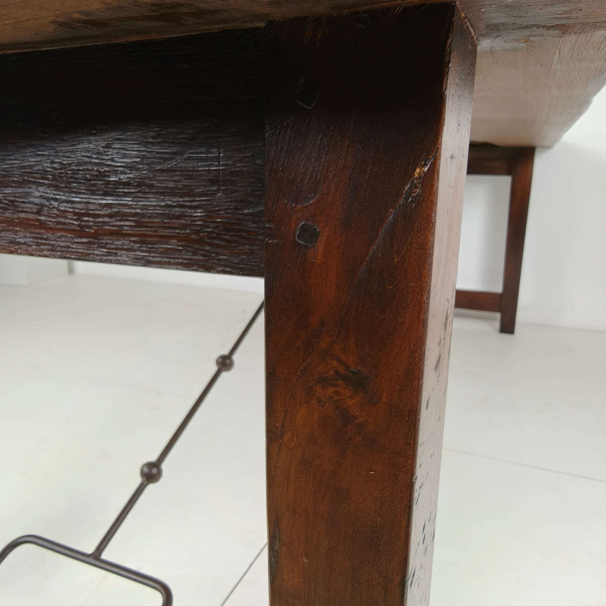 Large Spanish Oak Dining Table with Wrought Iron Bars– 20th Century Large Spanish Oak Dining Table with Wrought Iron Bars– 20th Century