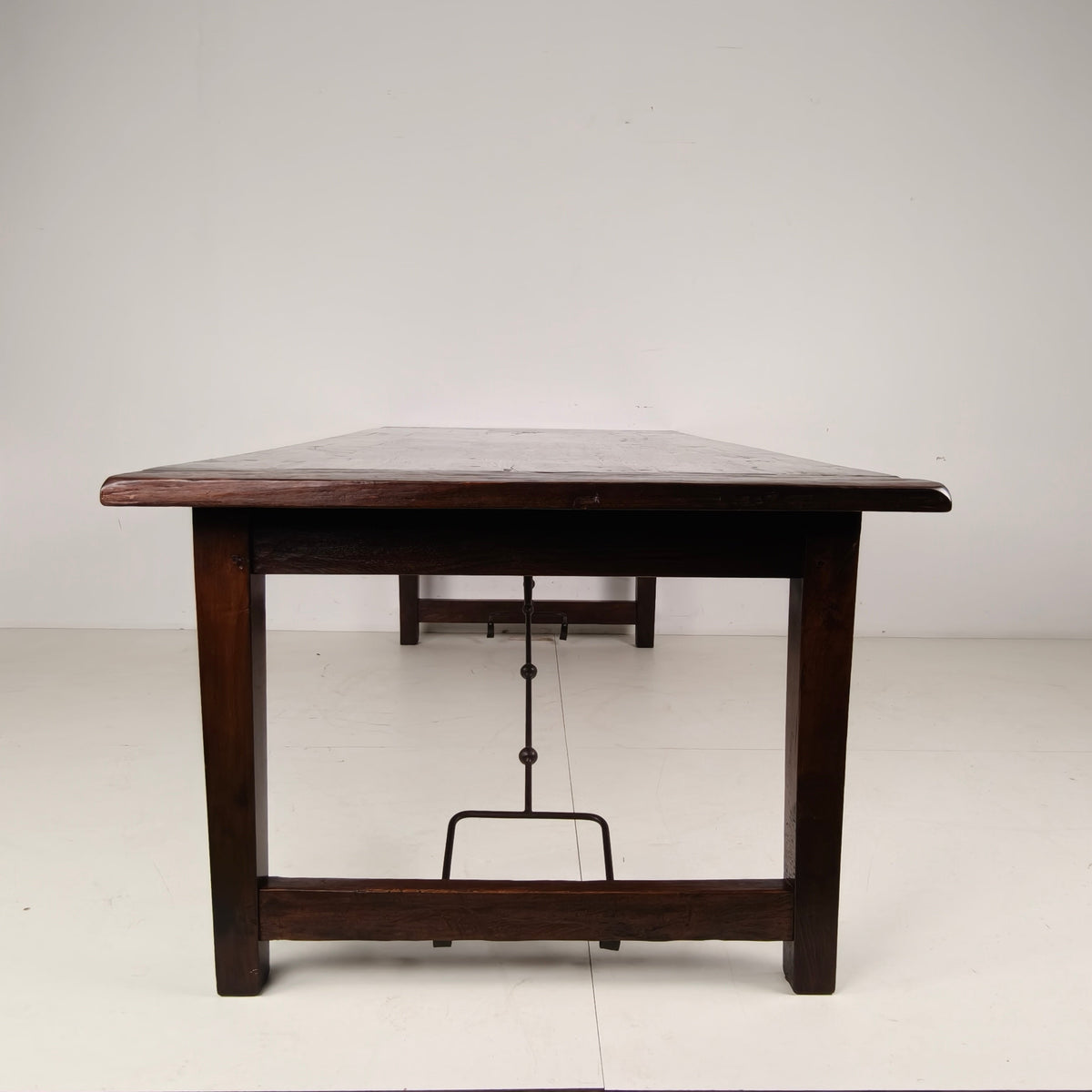 Large Spanish Oak Dining Table with Wrought Iron Bars– 20th Century Large Spanish Oak Dining Table with Wrought Iron Bars– 20th Century