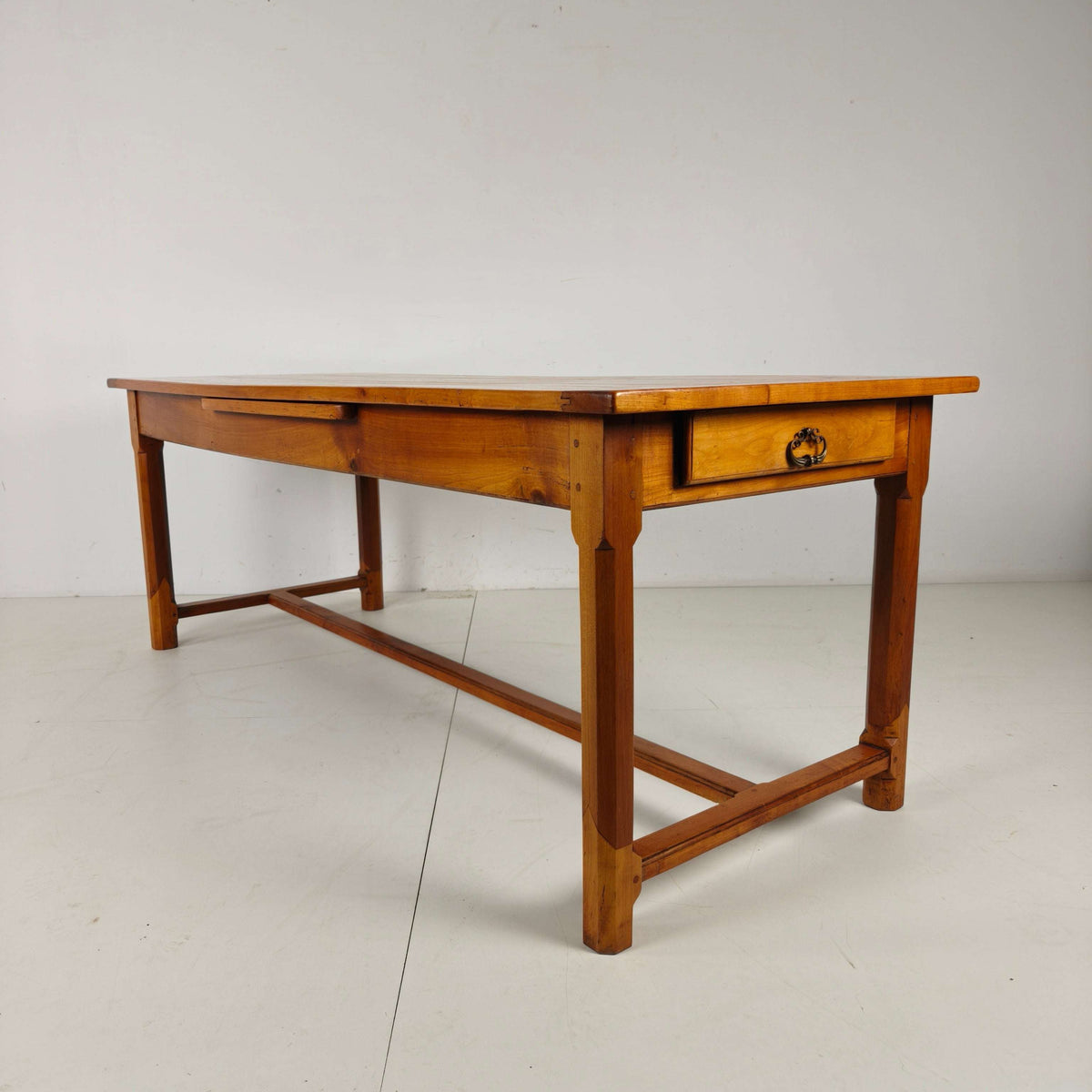 Late 19th Century French Farmhouse Table – Fully Restored Late 19th Century French Farmhouse Table – Fully Restored
