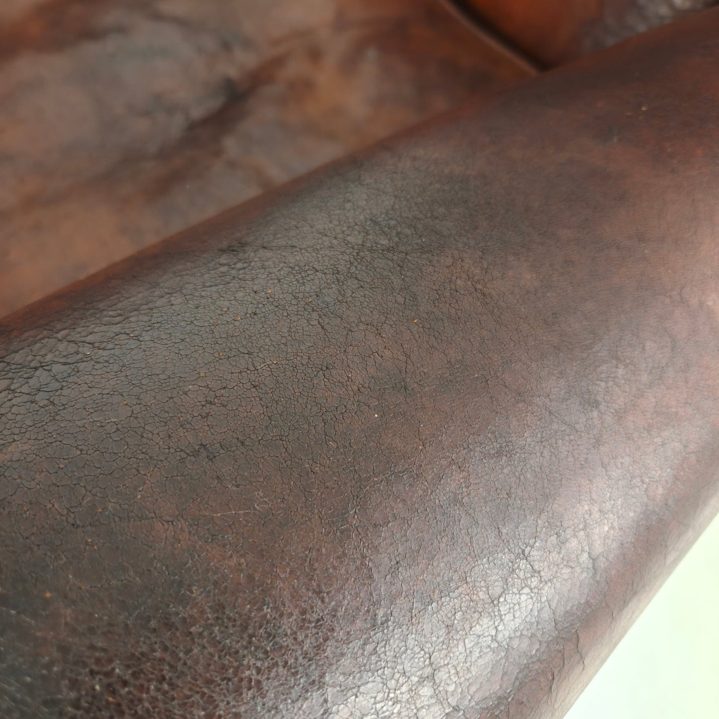 Leather Art Deco Gentleman’s Club Chair Leather Art Deco Gentleman’s Club Chair