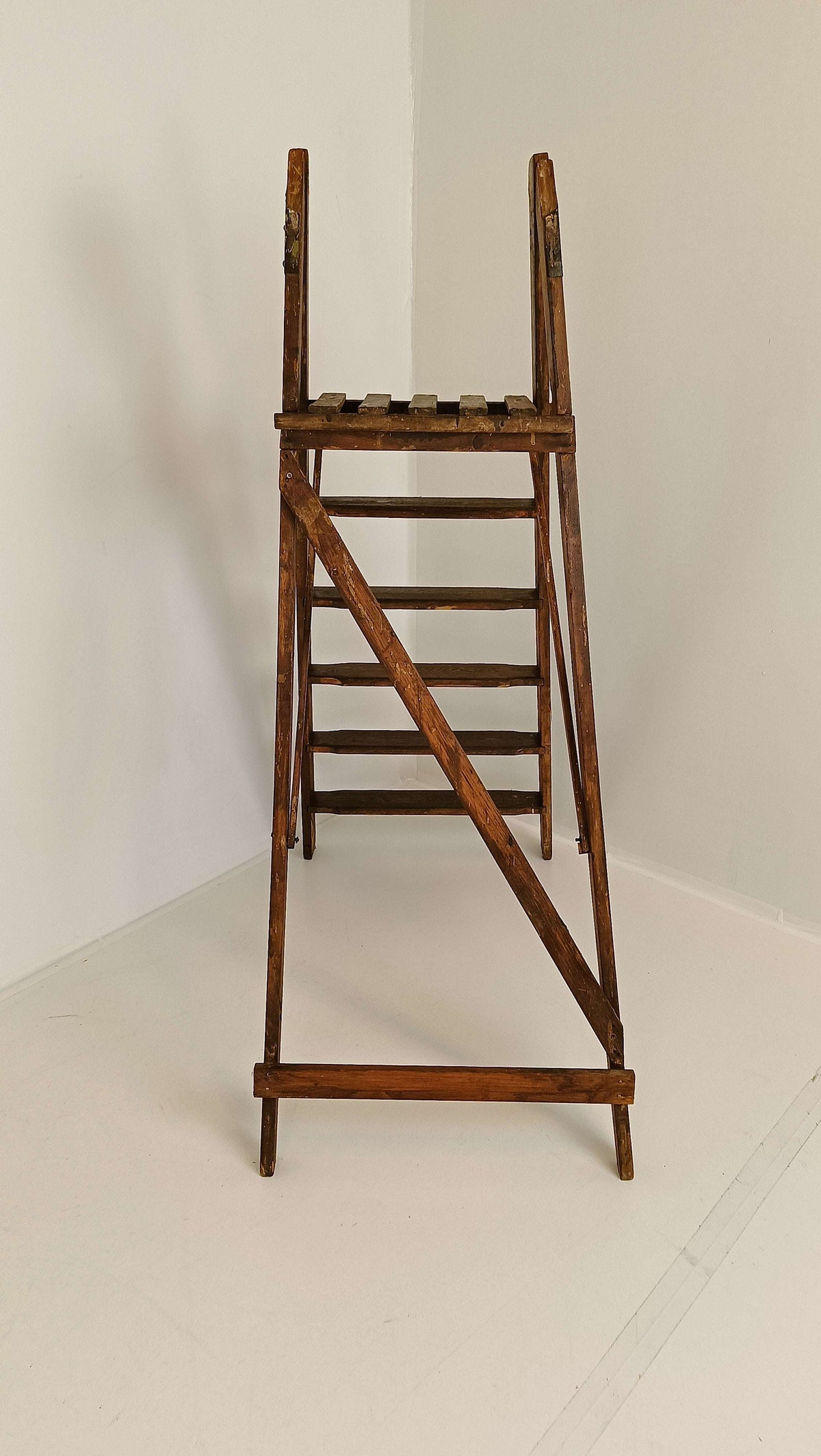 Library Vintage Staircase Library Vintage Staircase