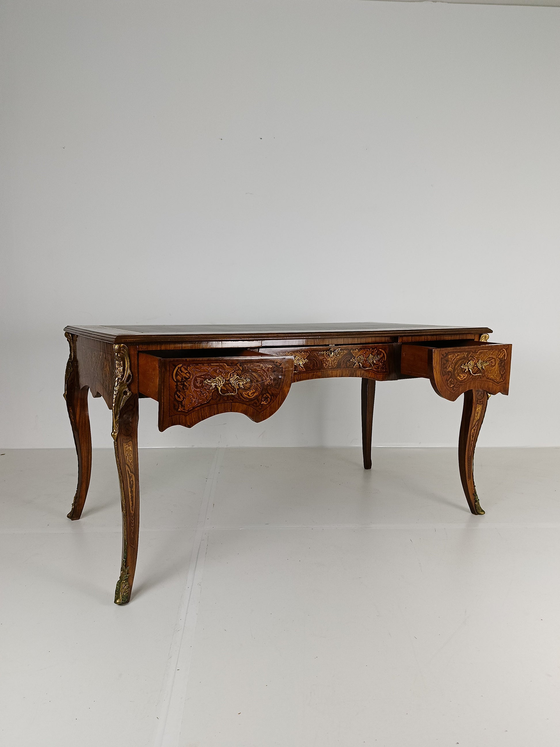 Louis XV Double-Sided Mahogany And Rosewood Flat Desk Louis XV Double-Sided Mahogany And Rosewood Flat Desk