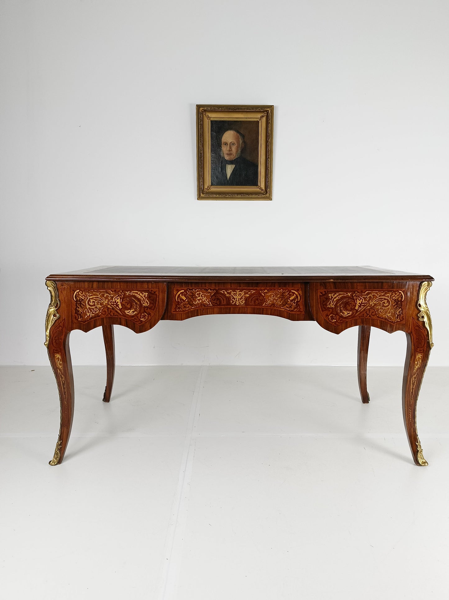 Louis XV Double-Sided Mahogany And Rosewood Flat Desk Louis XV Double-Sided Mahogany And Rosewood Flat Desk