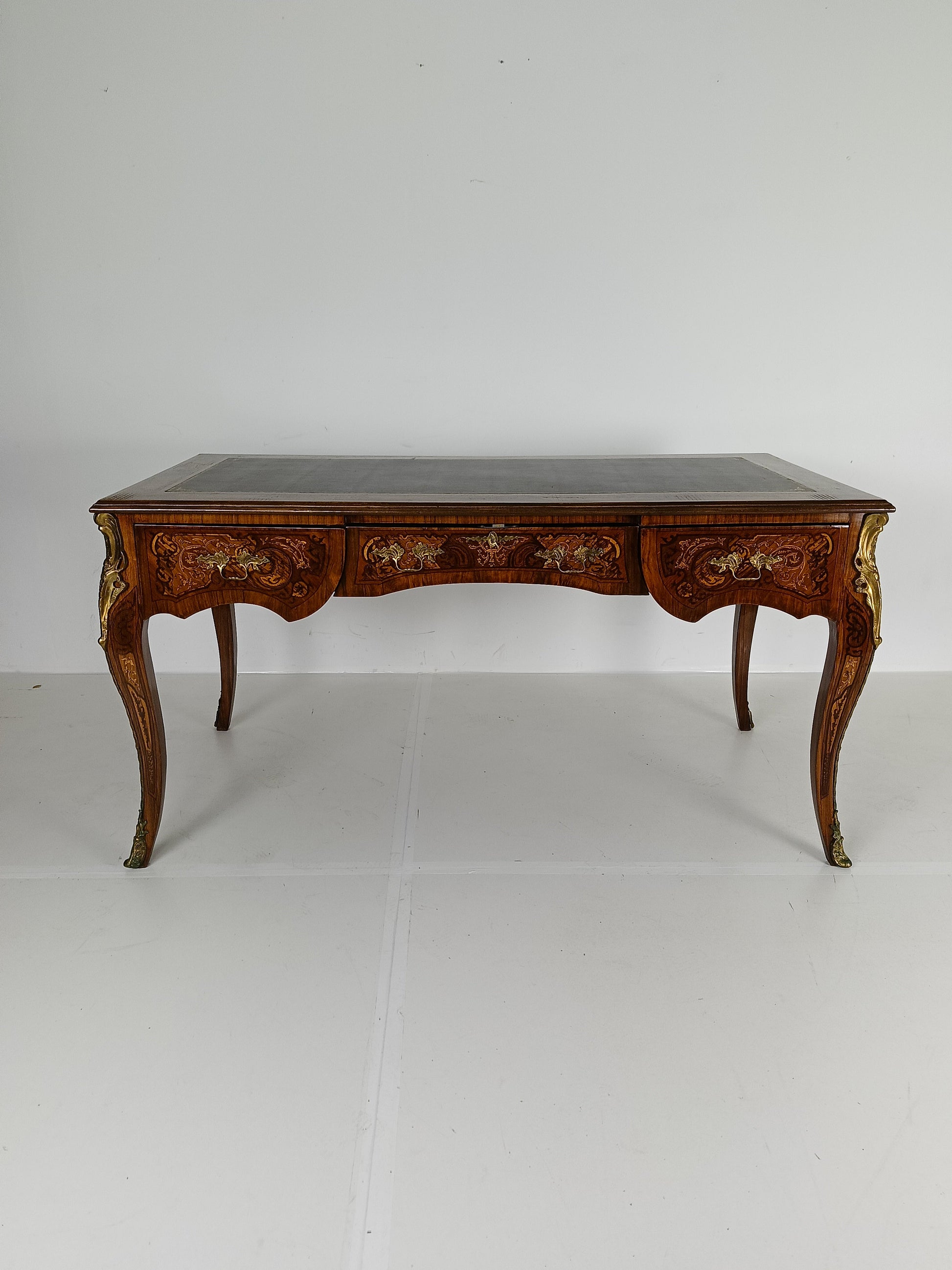 Louis XV Double-Sided Mahogany And Rosewood Flat Desk Louis XV Double-Sided Mahogany And Rosewood Flat Desk