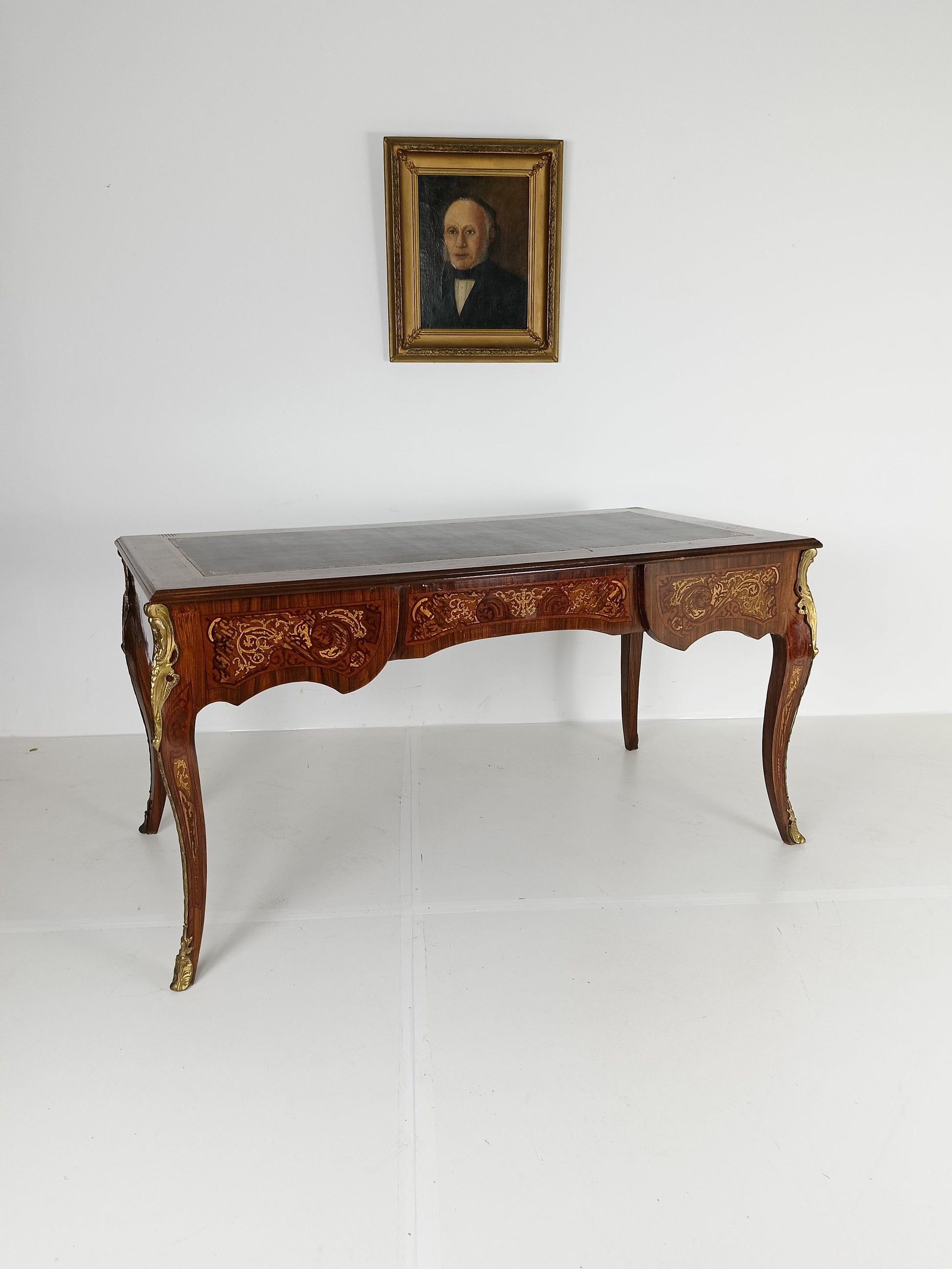 Louis XV Double-Sided Mahogany And Rosewood Flat Desk Louis XV Double-Sided Mahogany And Rosewood Flat Desk