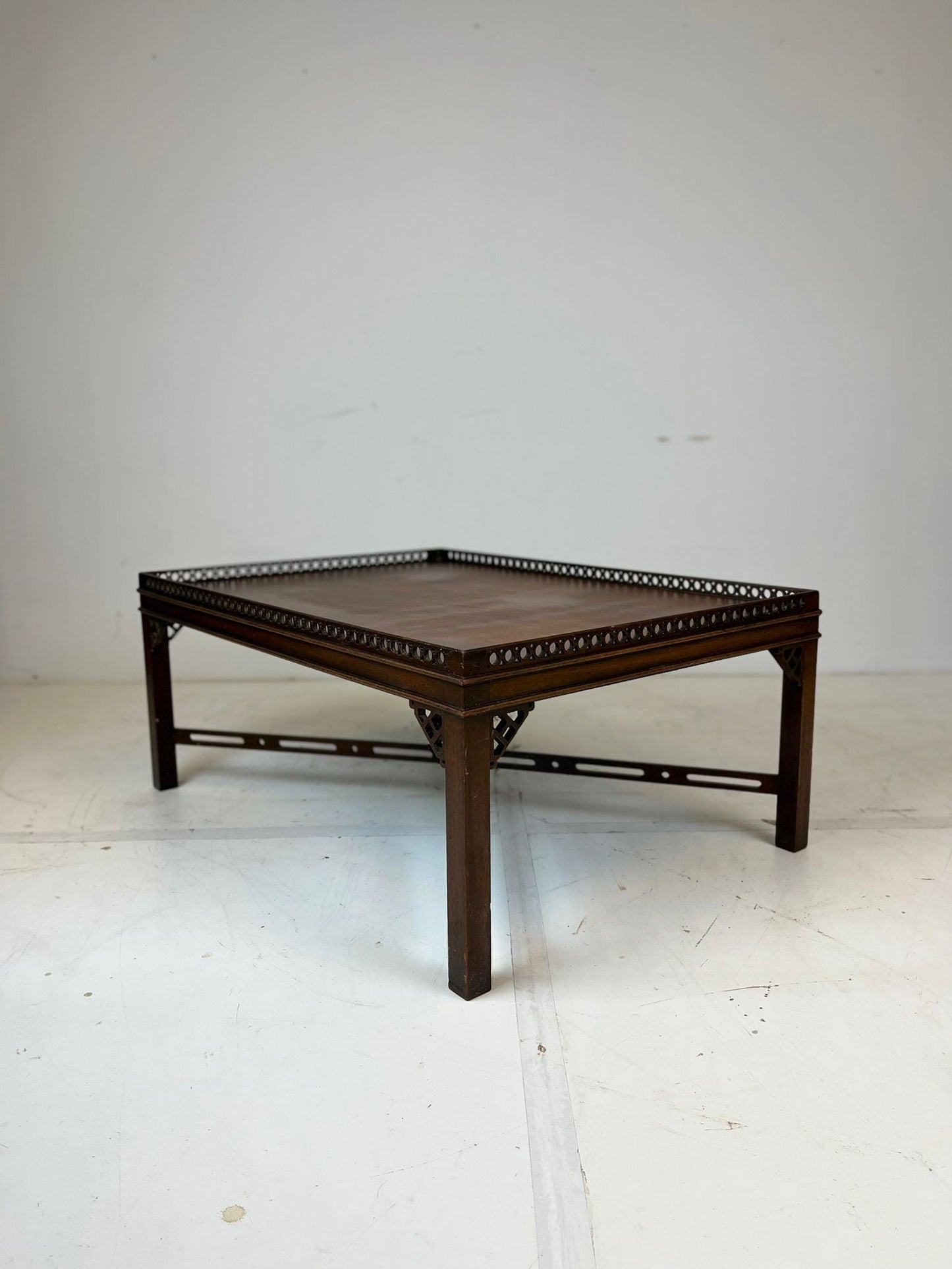 Mahogany Chinese Chippendale Style Cocktail Table Mahogany Chinese Chippendale Style Cocktail Table