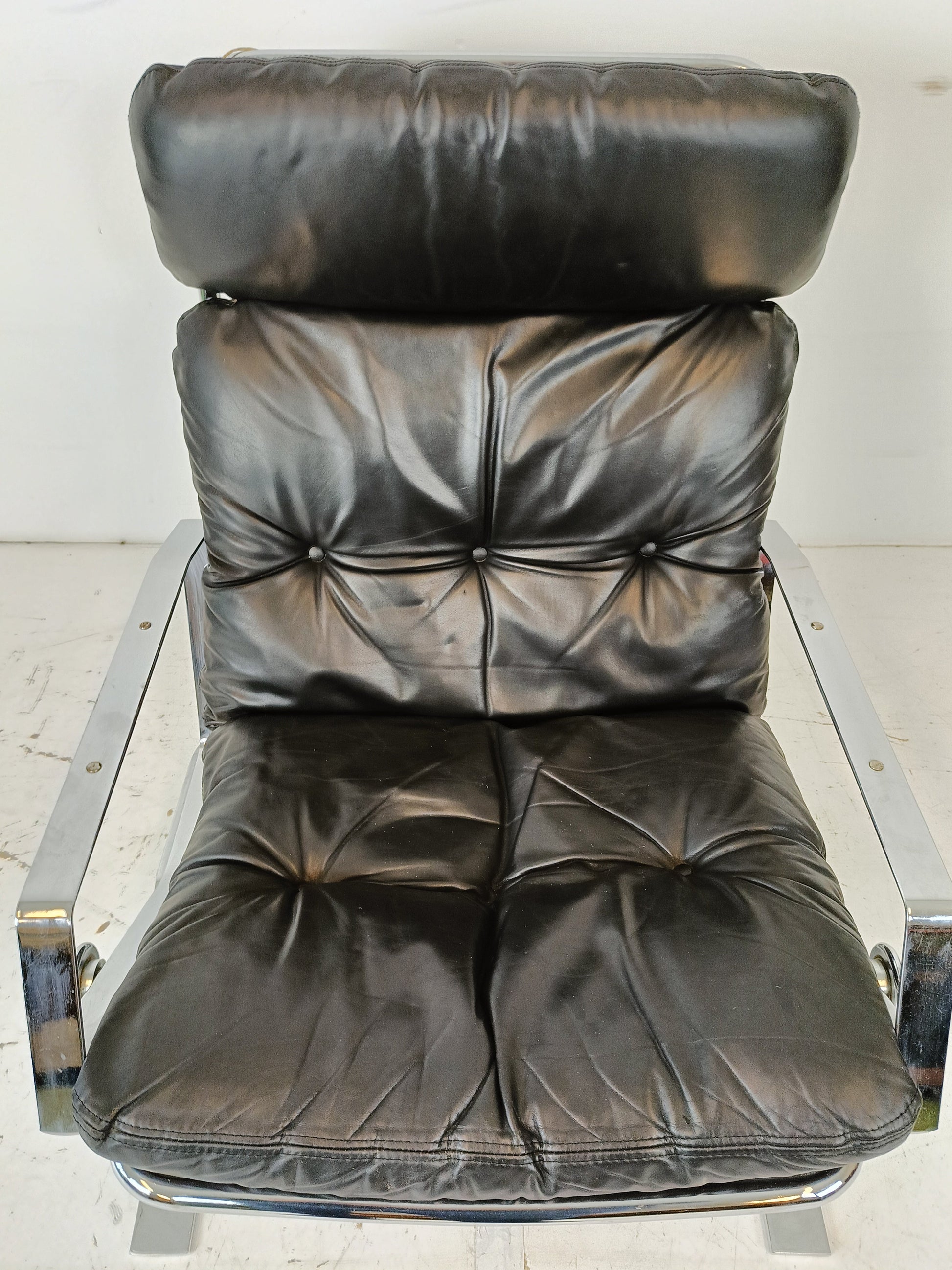 Mid Century Lounge Chair for Airborne International, Belgium Mid Century Lounge Chair for Airborne International, Belgium