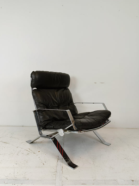 Mid Century Lounge Chair for Airborne International, Belgium Mid Century Lounge Chair for Airborne International, Belgium