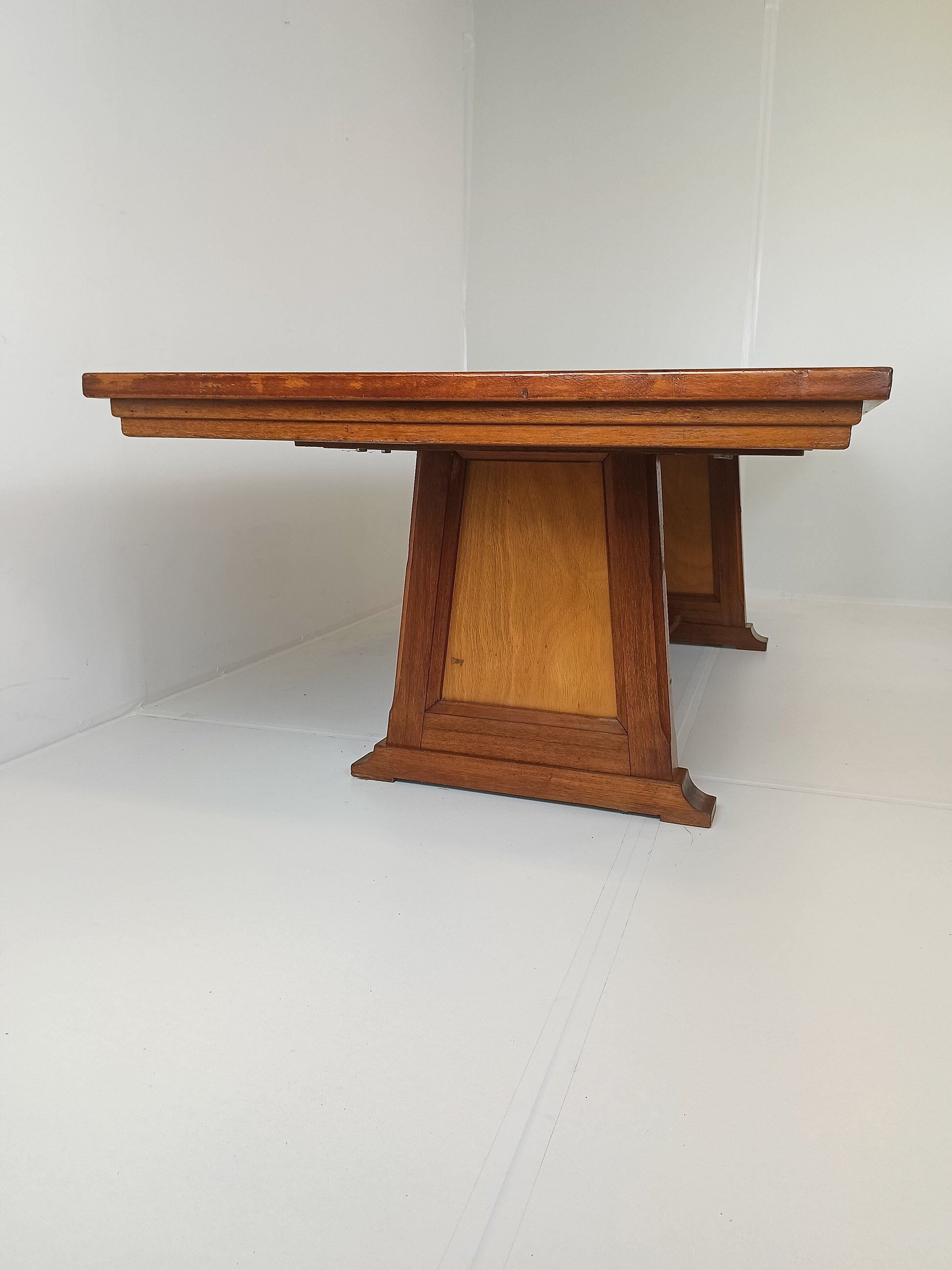 Outstandig Vintage Monastery Table Outstandig Vintage Monastery Table