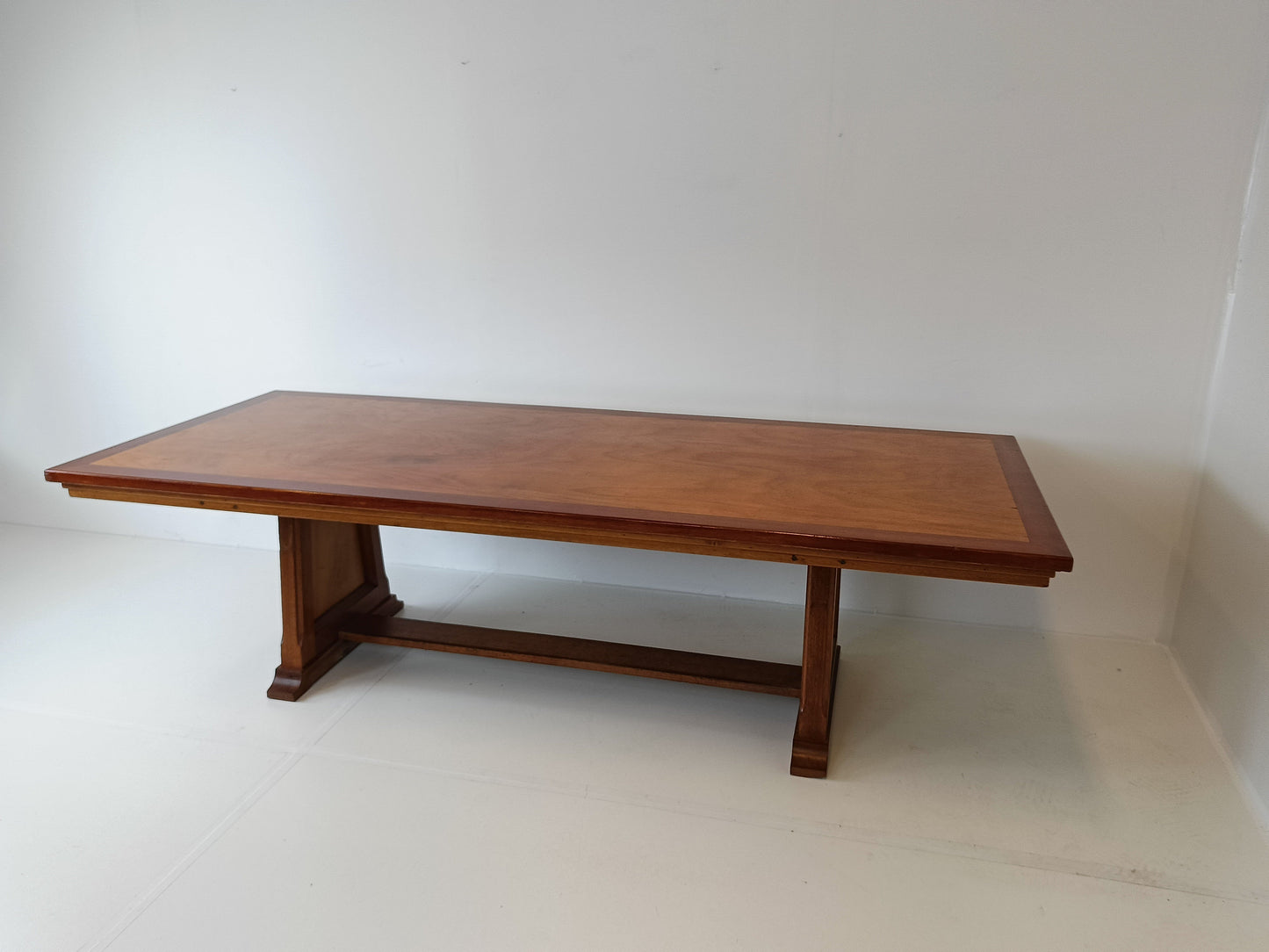 Outstandig Vintage Monastery Table Outstandig Vintage Monastery Table