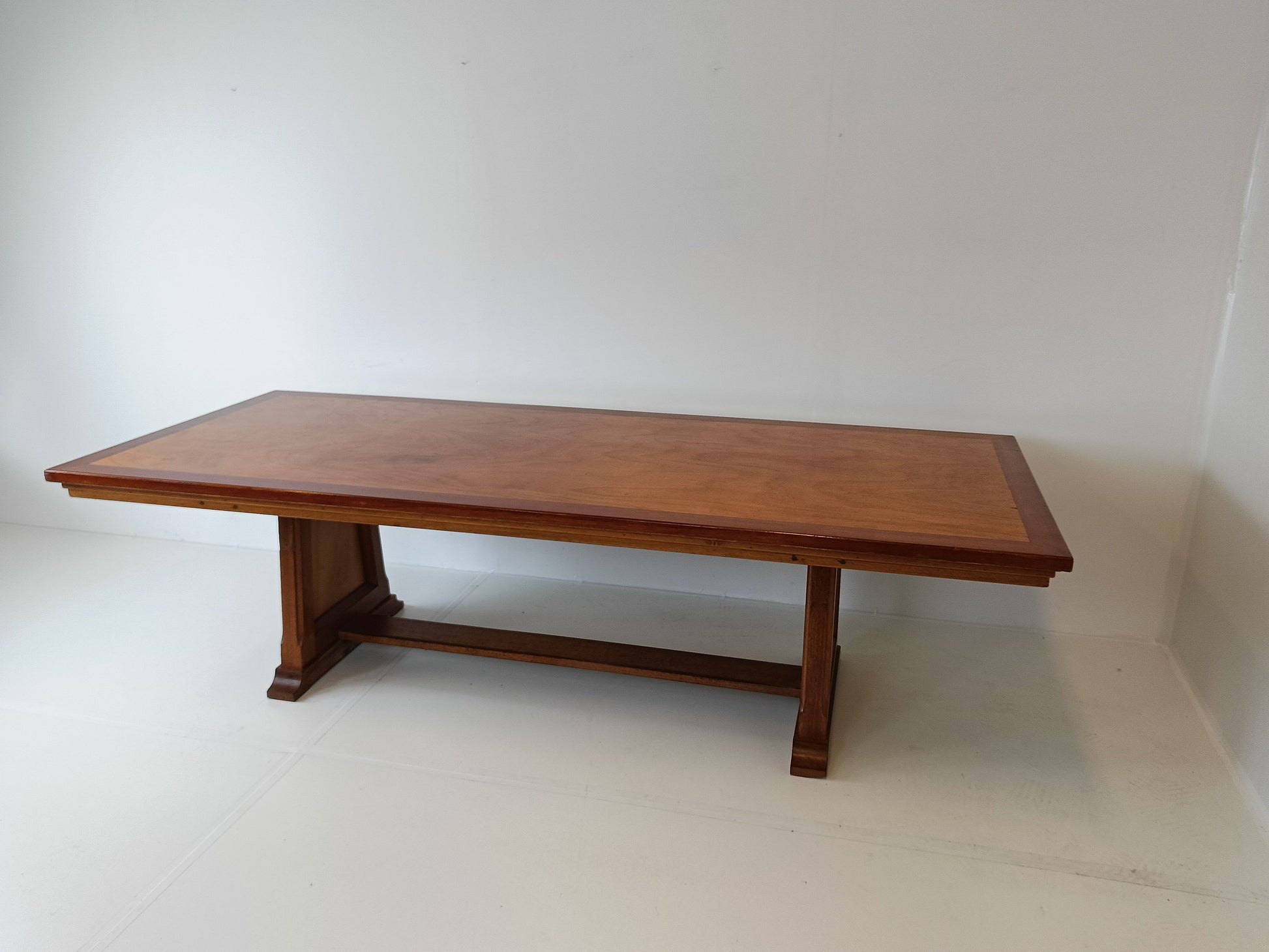 Outstandig Vintage Monastery Table Outstandig Vintage Monastery Table