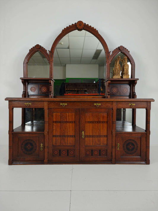 Rare 19th-Century English Arts & Crafts Oak Sideboard by Pratt & Prince – Sunflower Motif Inlay Rare 19th-Century English Arts & Crafts Oak Sideboard by Pratt & Prince – Sunflower Motif Inlay