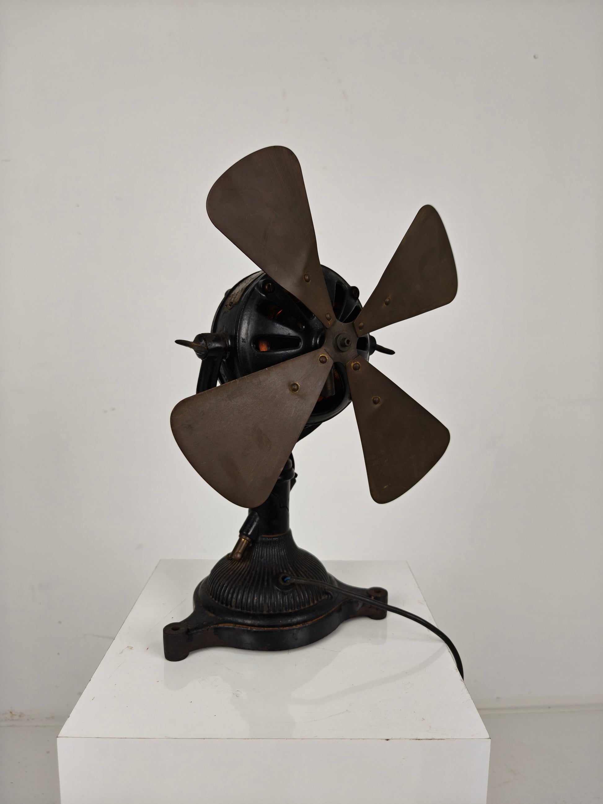 Rare Antique Cast Iron Bergmann Berlin Fan – ca. 1910 – Fully Working Rare Antique Cast Iron Bergmann Berlin Fan – ca. 1910 – Fully Working