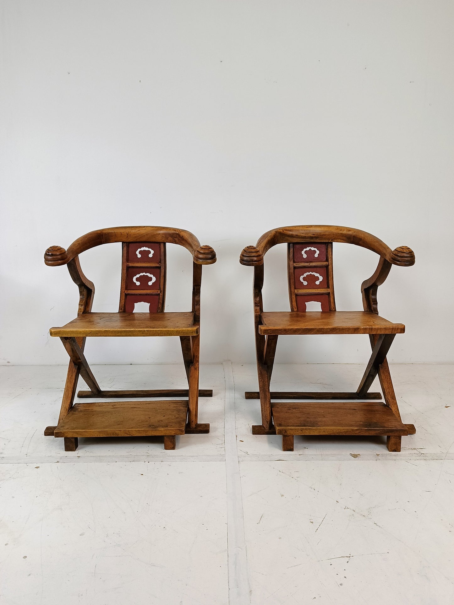 Rare Asian Throne Chairs Rare Asian Throne Chairs