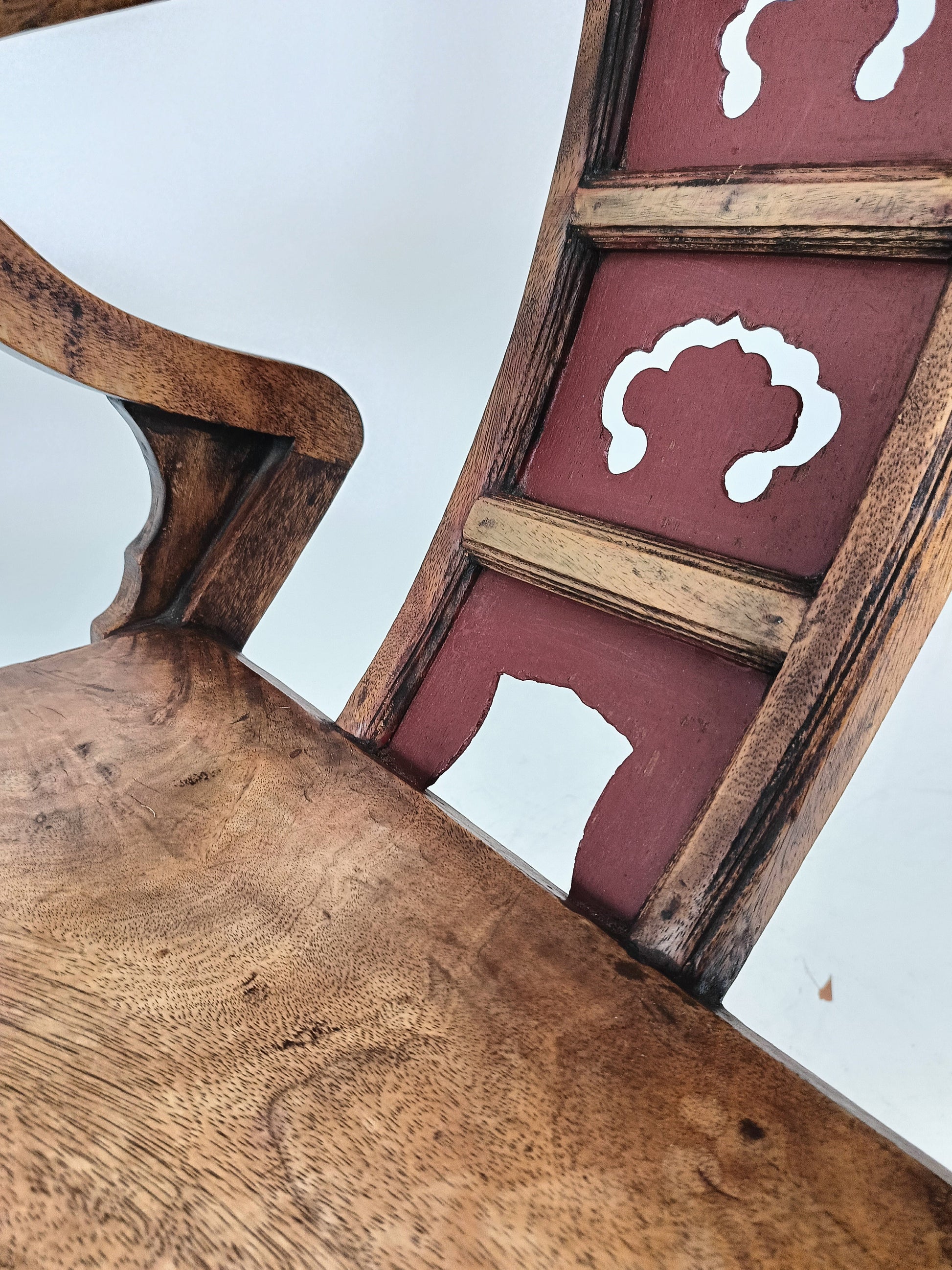 Rare Asian Throne Chairs Rare Asian Throne Chairs
